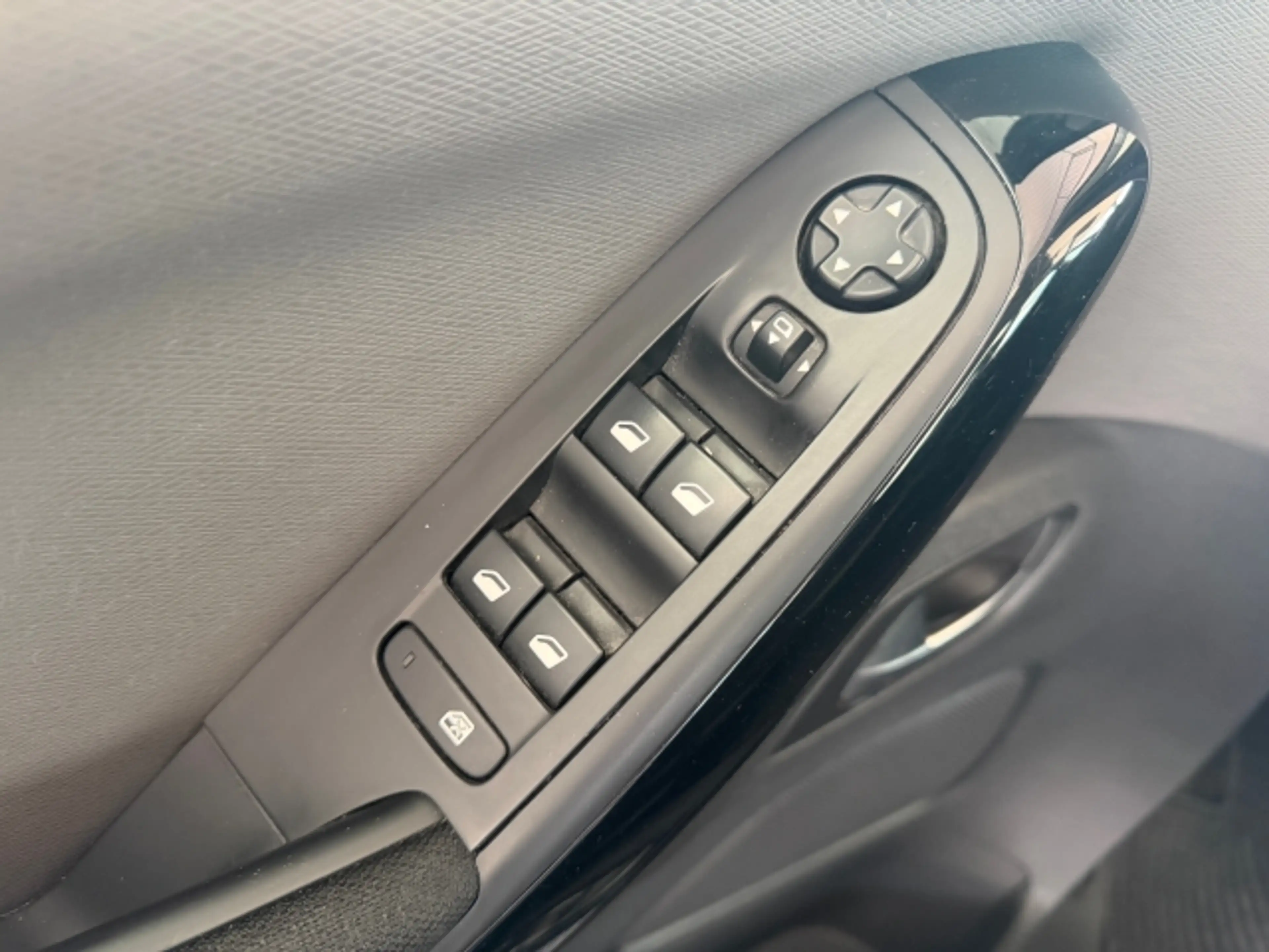 Citroen C4 Picasso CitroenC4 Picasso1,2 — photo 15