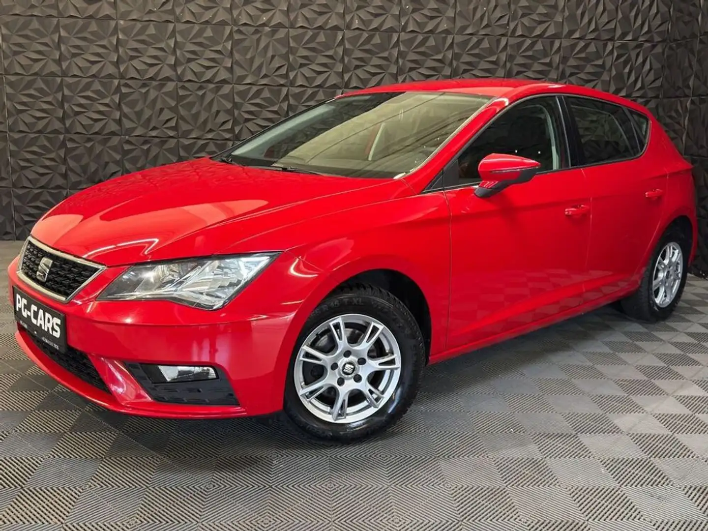 SEAT Leon 1.0 TSI Reference Rouge - 2