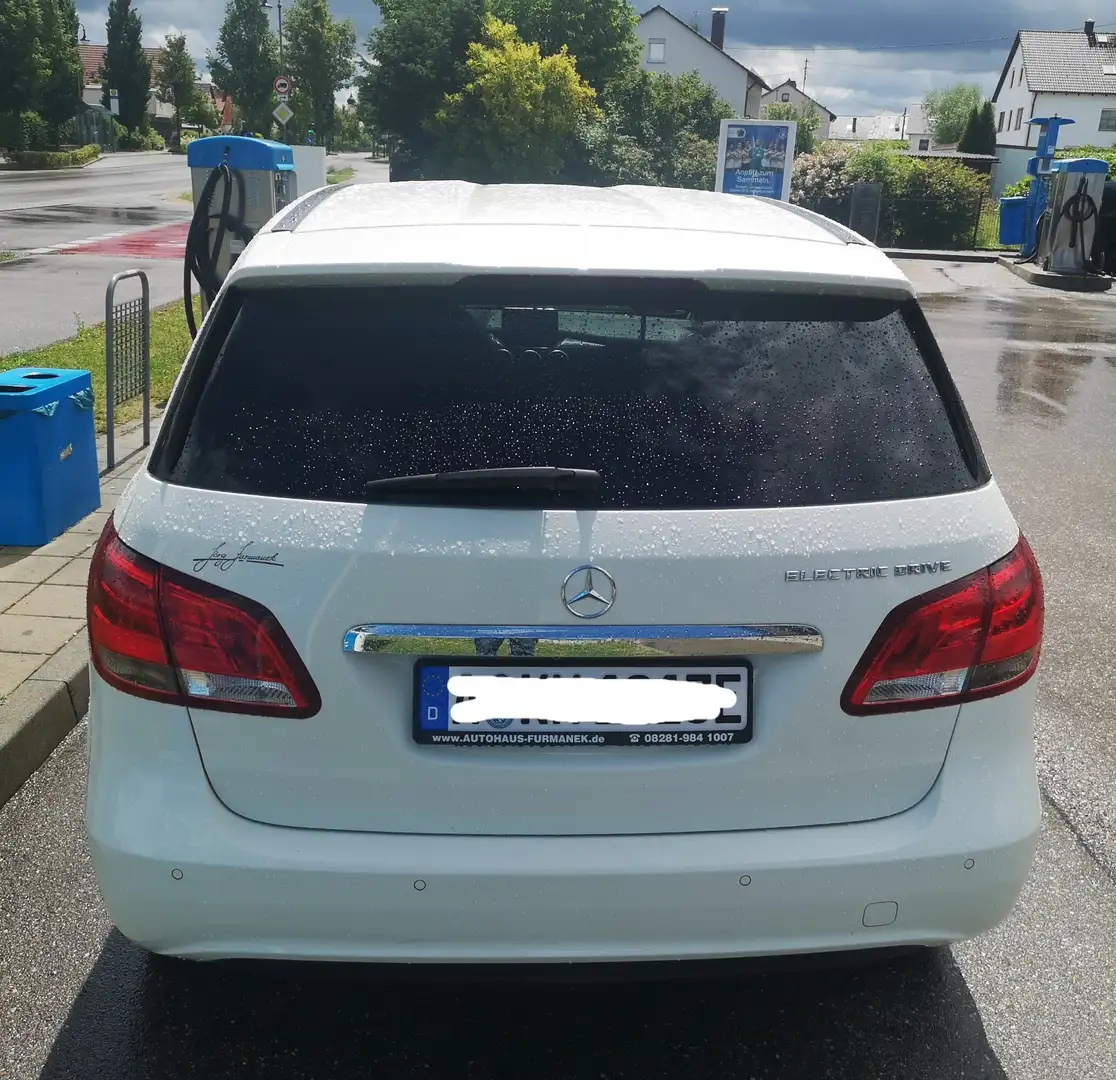 Mercedes-Benz B Electric Drive Executive e (Electric Drive) - 2