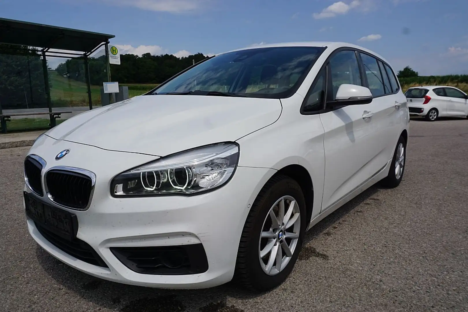 BMW 218 2er-Reihe Gran Tourer Diesel (F46)  Gran Tourer Blanco - 2