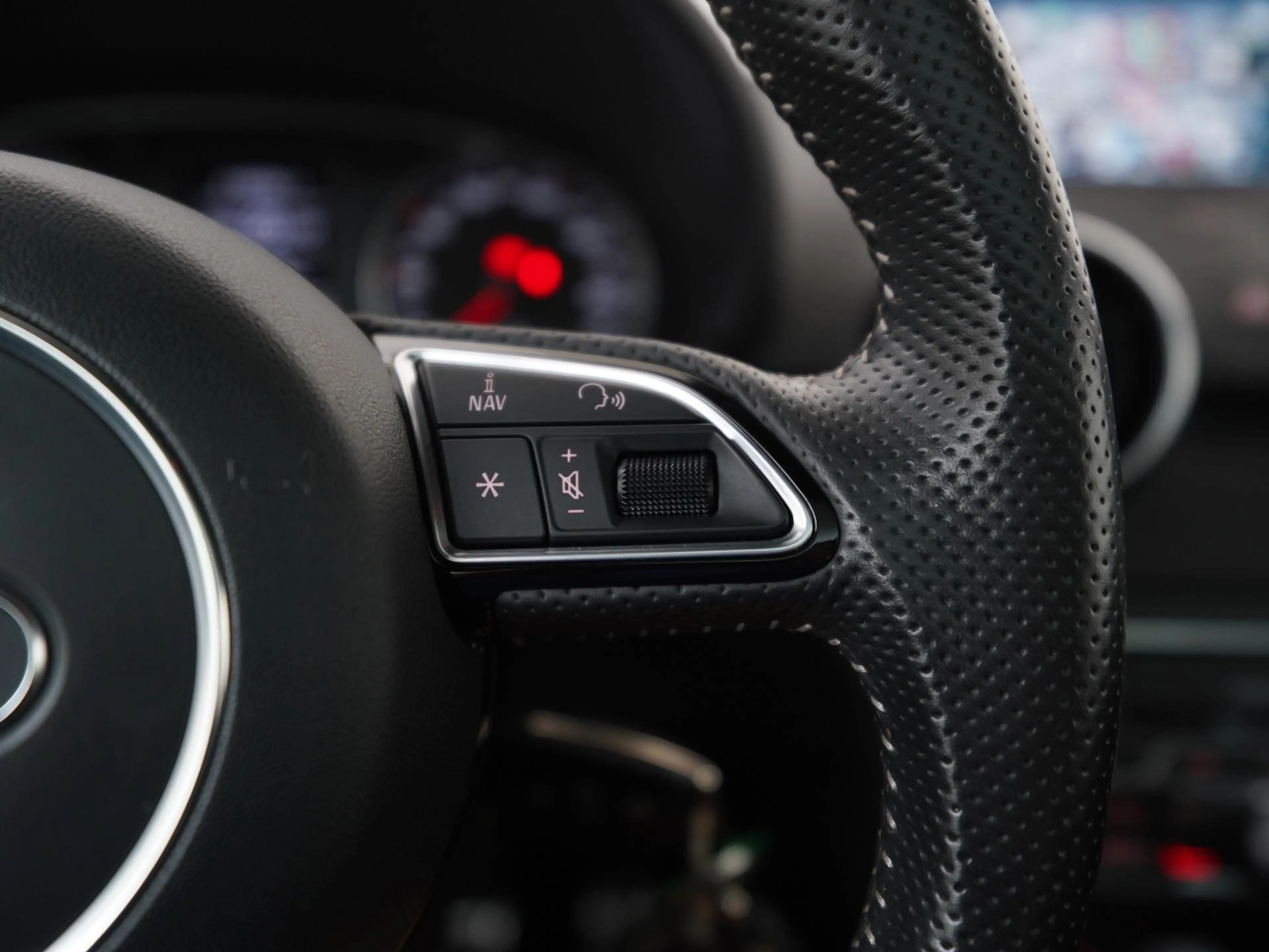 Audi A1 Sportback 1.4 TFSI Advance Sport S line | Schuifda — photo 9