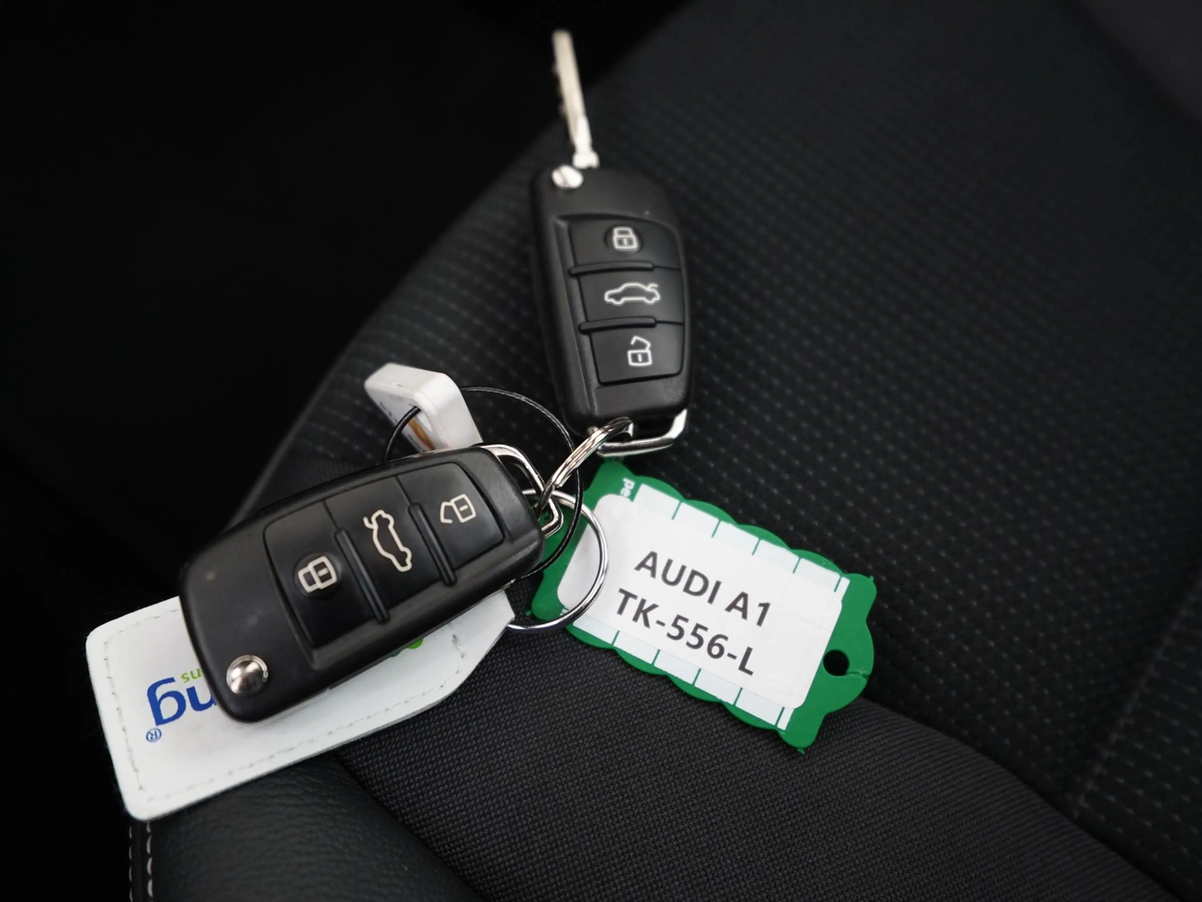 Audi A1 Sportback 1.4 TFSI Advance Sport S line | Schuifda — photo 36