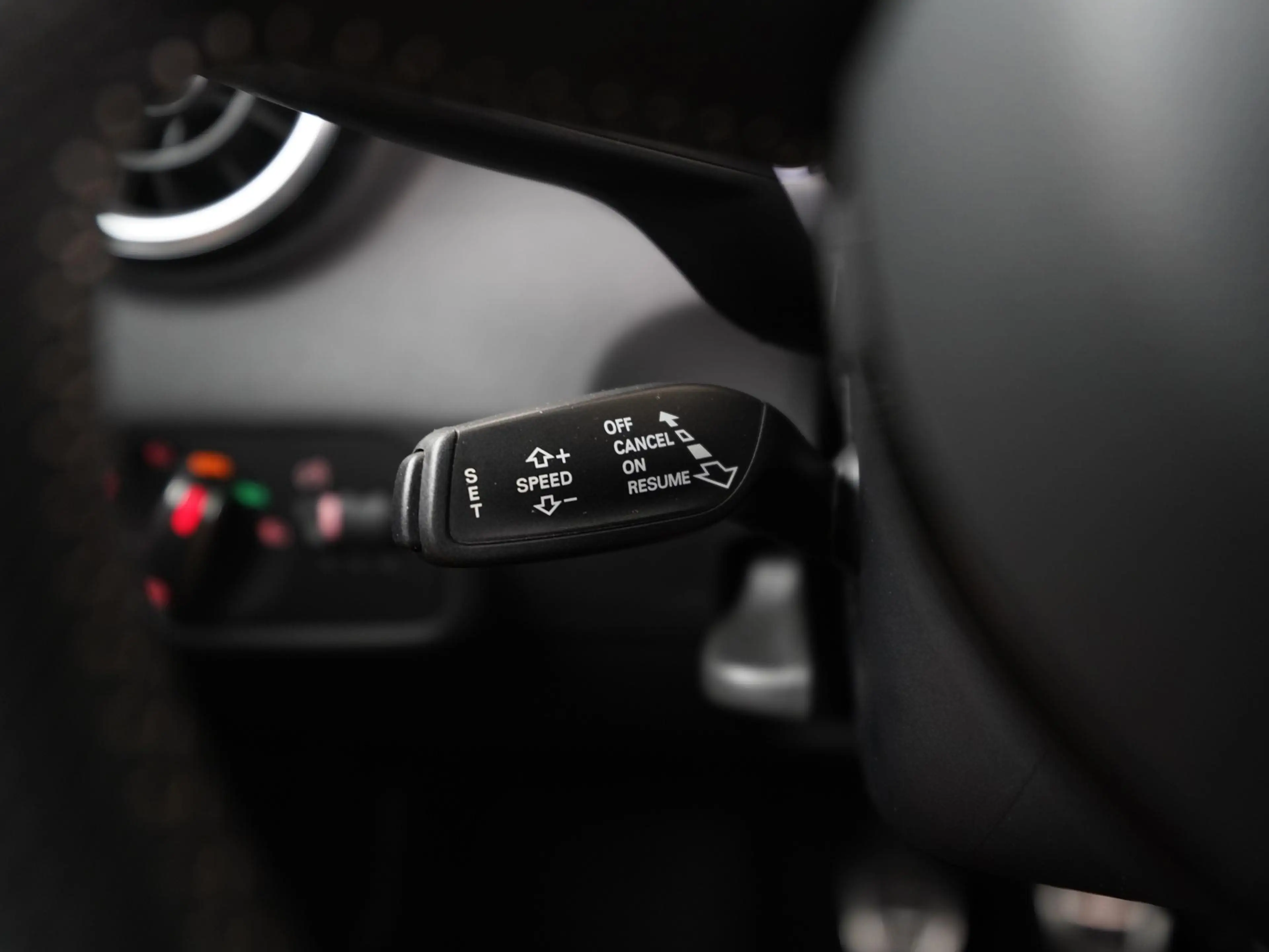 Audi A1 Sportback 1.4 TFSI Advance Sport S line | Schuifda — photo 35