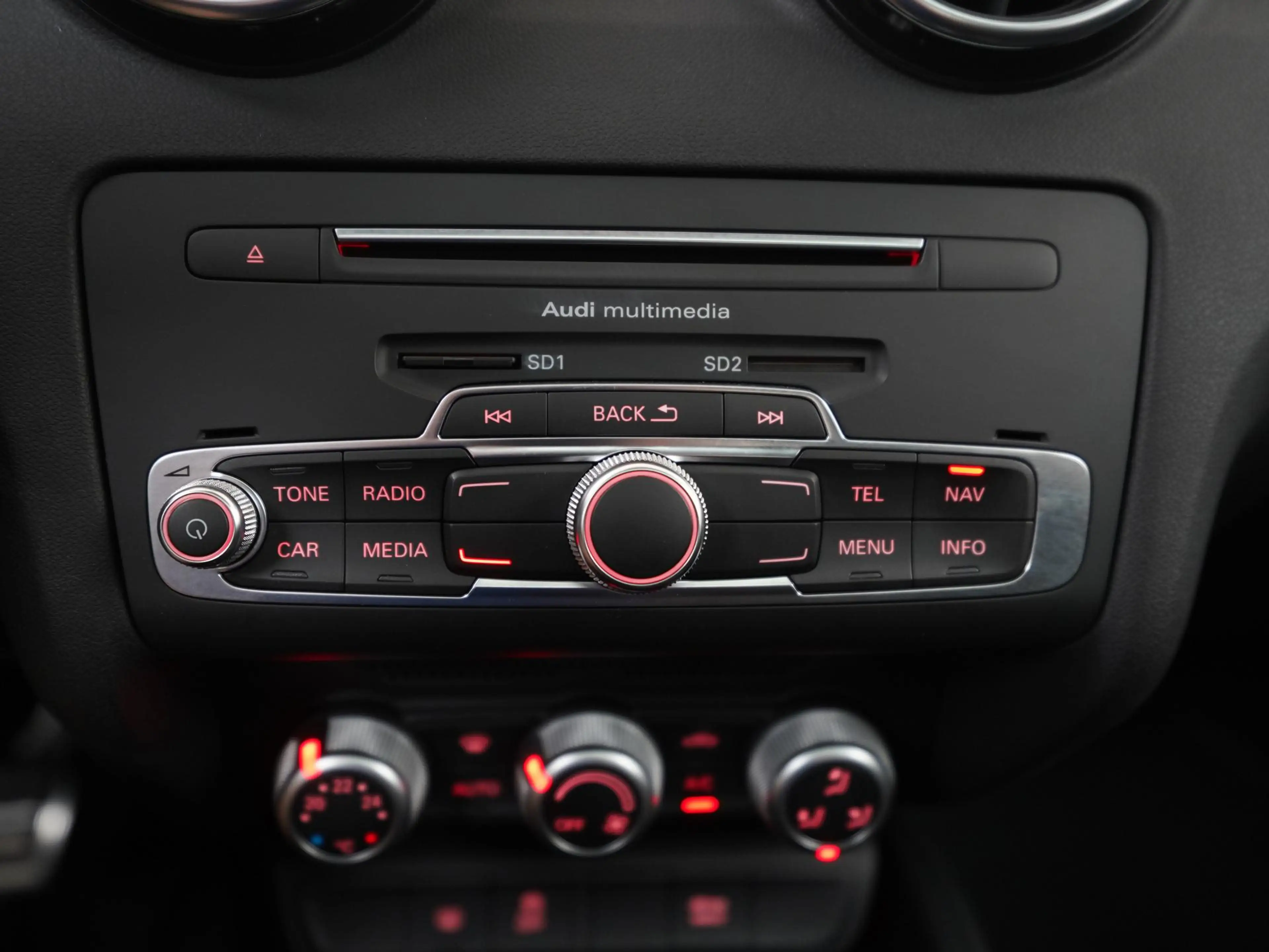 Audi A1 Sportback 1.4 TFSI Advance Sport S line | Schuifda — photo 12