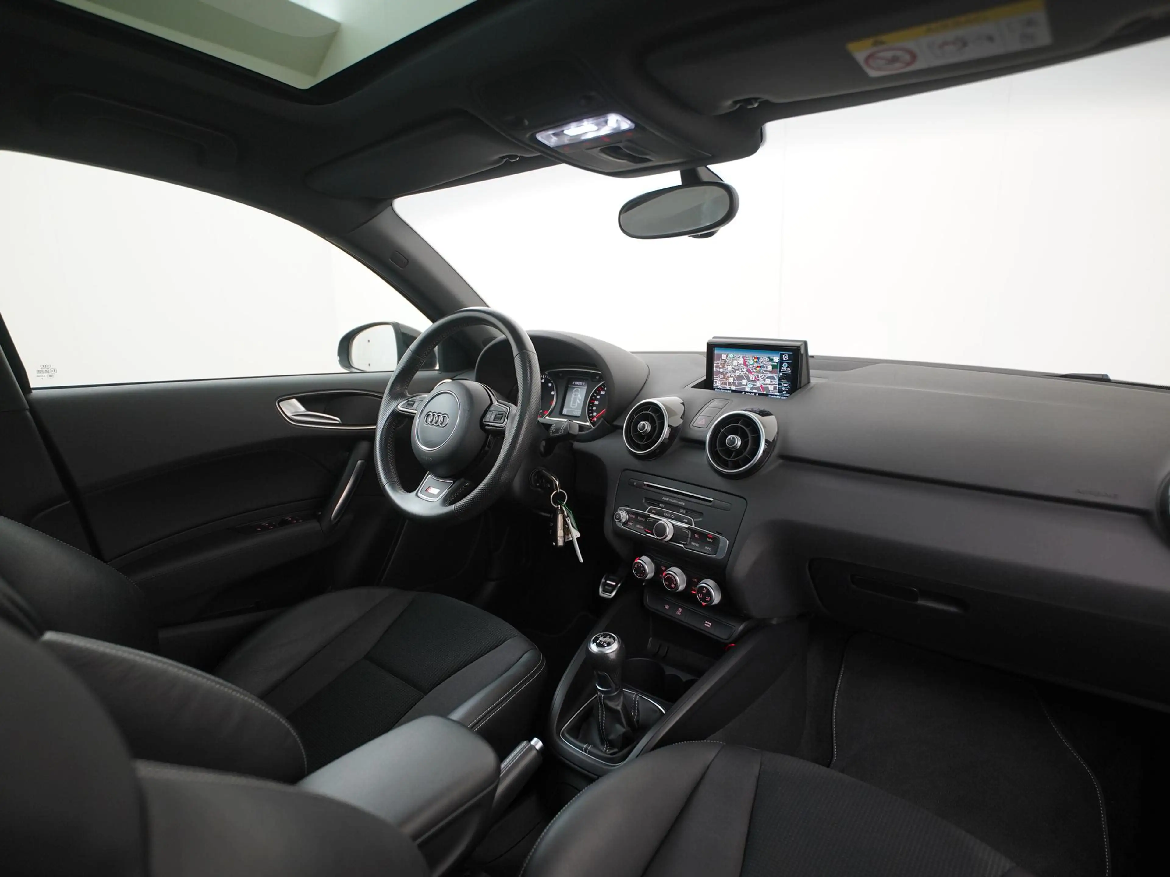 Audi A1 Sportback 1.4 TFSI Advance Sport S line | Schuifda — photo 2