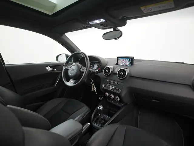 Audi A1 view 2