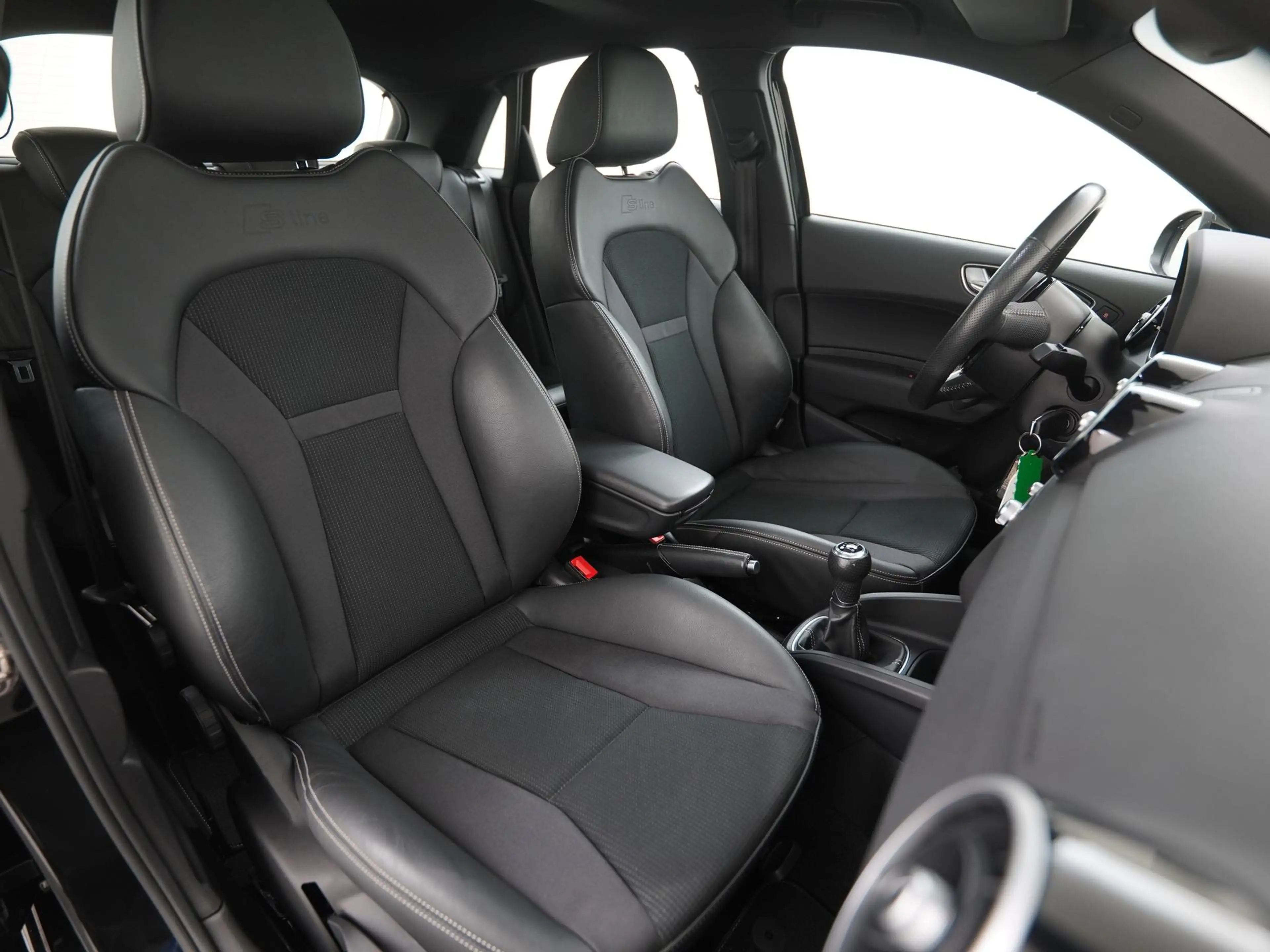 Audi A1 Sportback 1.4 TFSI Advance Sport S line | Schuifda — photo 26
