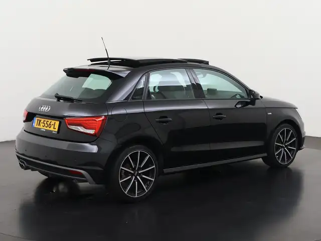 Audi A1 view 4