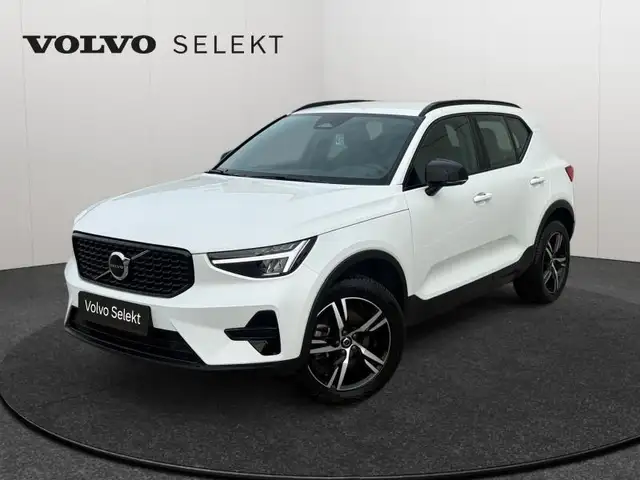 Volvo XC40 B3 Plus Dark / Essence
