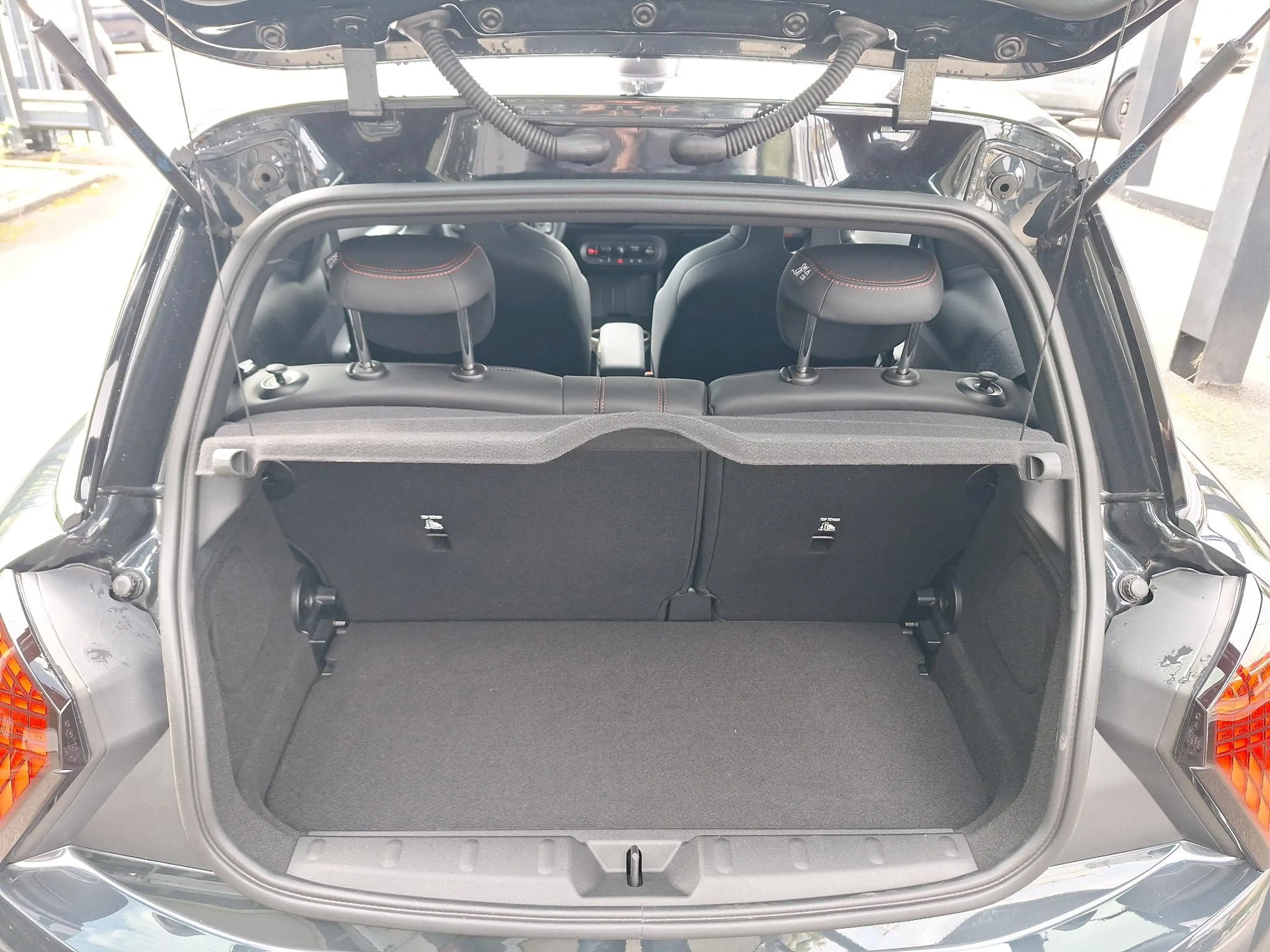 MINI Cooper S John Cooper Works Trim — photo 18