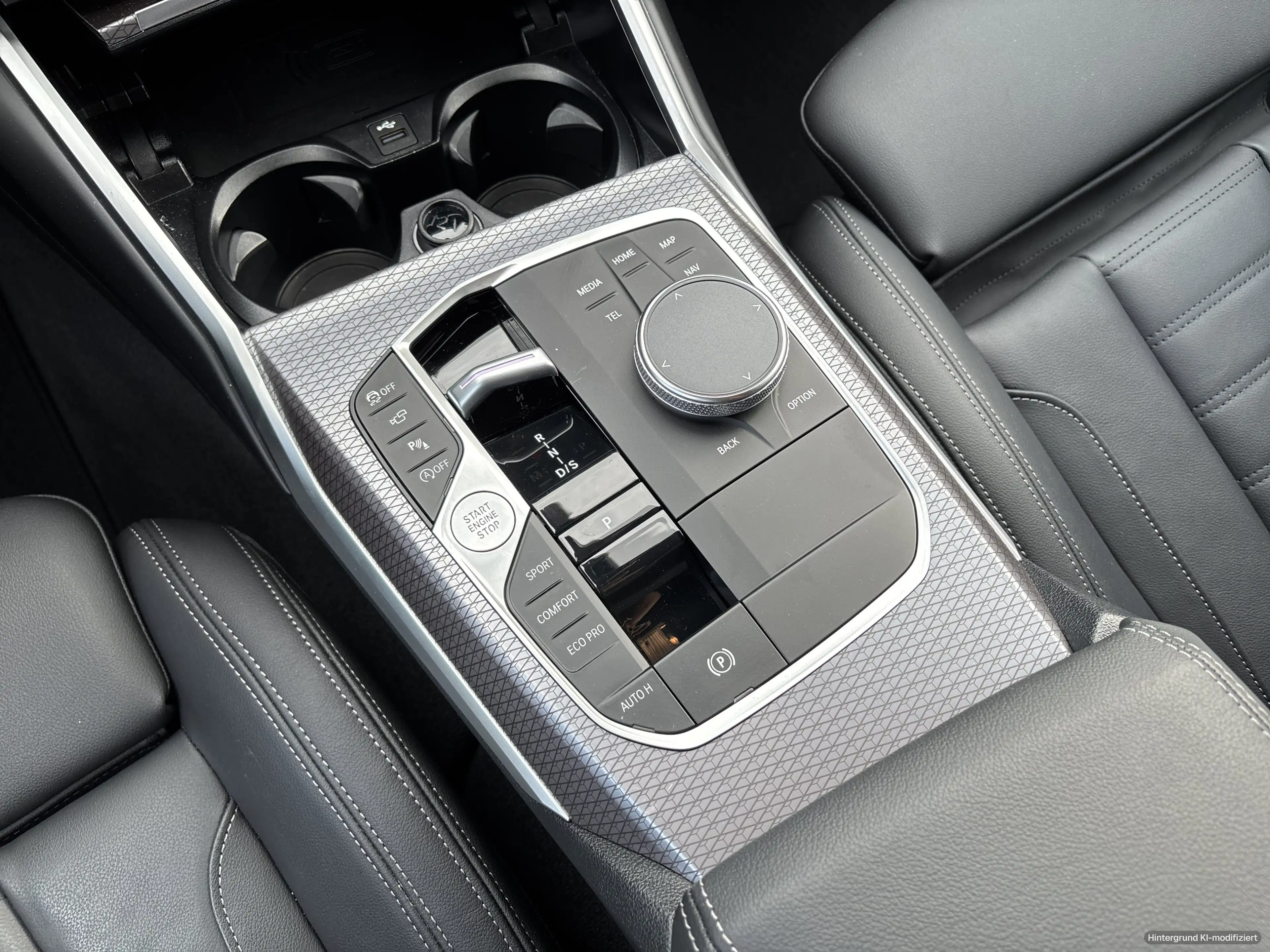BMW 330 i xDrive Touring M Sportpaket Head-Up Innovationsp — photo 10