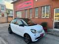 smart forFour 0.9 t Passion 90cv CABRIO Weiß - thumbnail 1