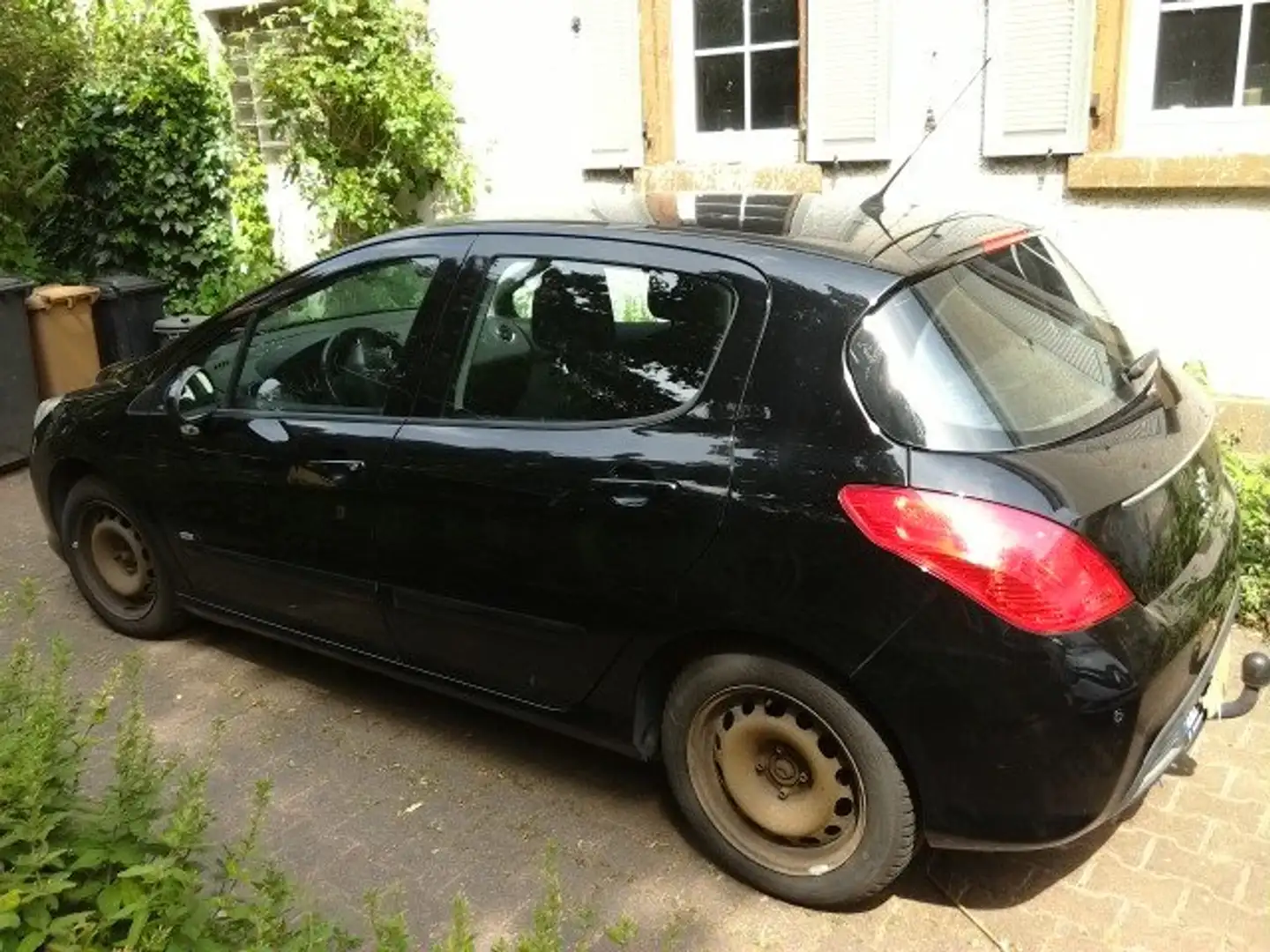 Peugeot 308 308 HDi FAP 150 Style Schwarz - 2