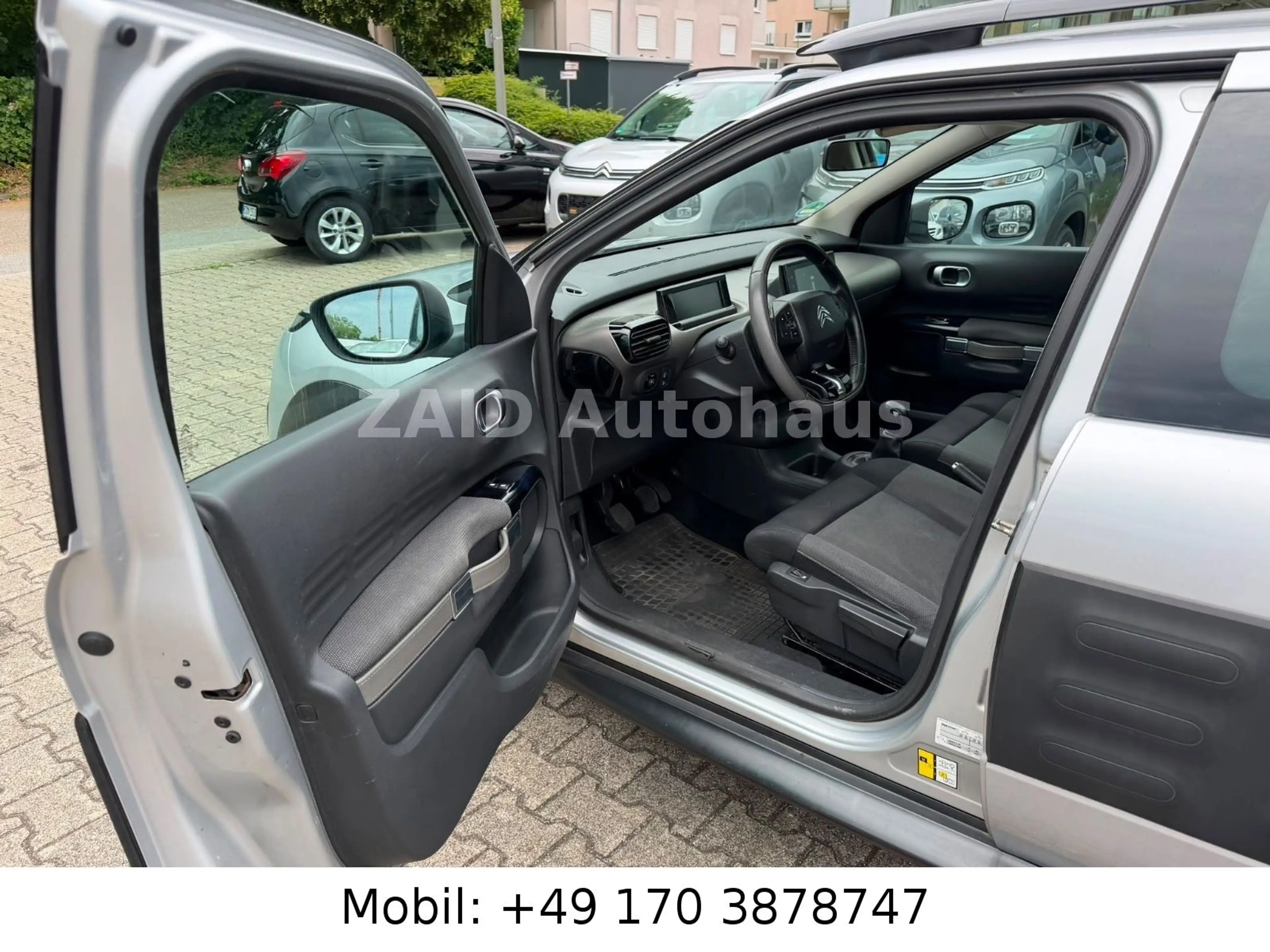Citroen C4 Cactus Feel*1HAND*KAMERA*PDC*NAVI*LED — photo 15