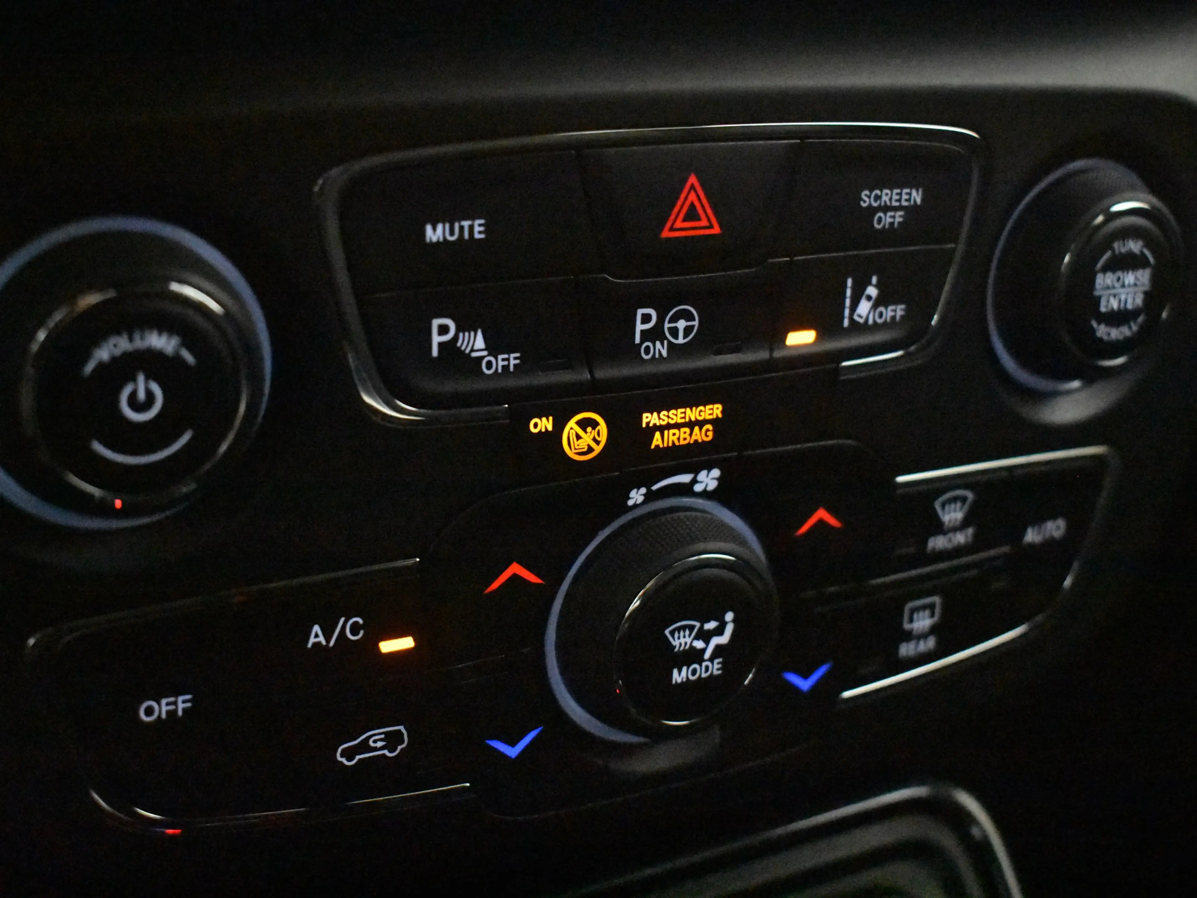 Jeep Compass 1.3T S l Leder l Elektr. Stoel verstelling l Stoel — photo 31