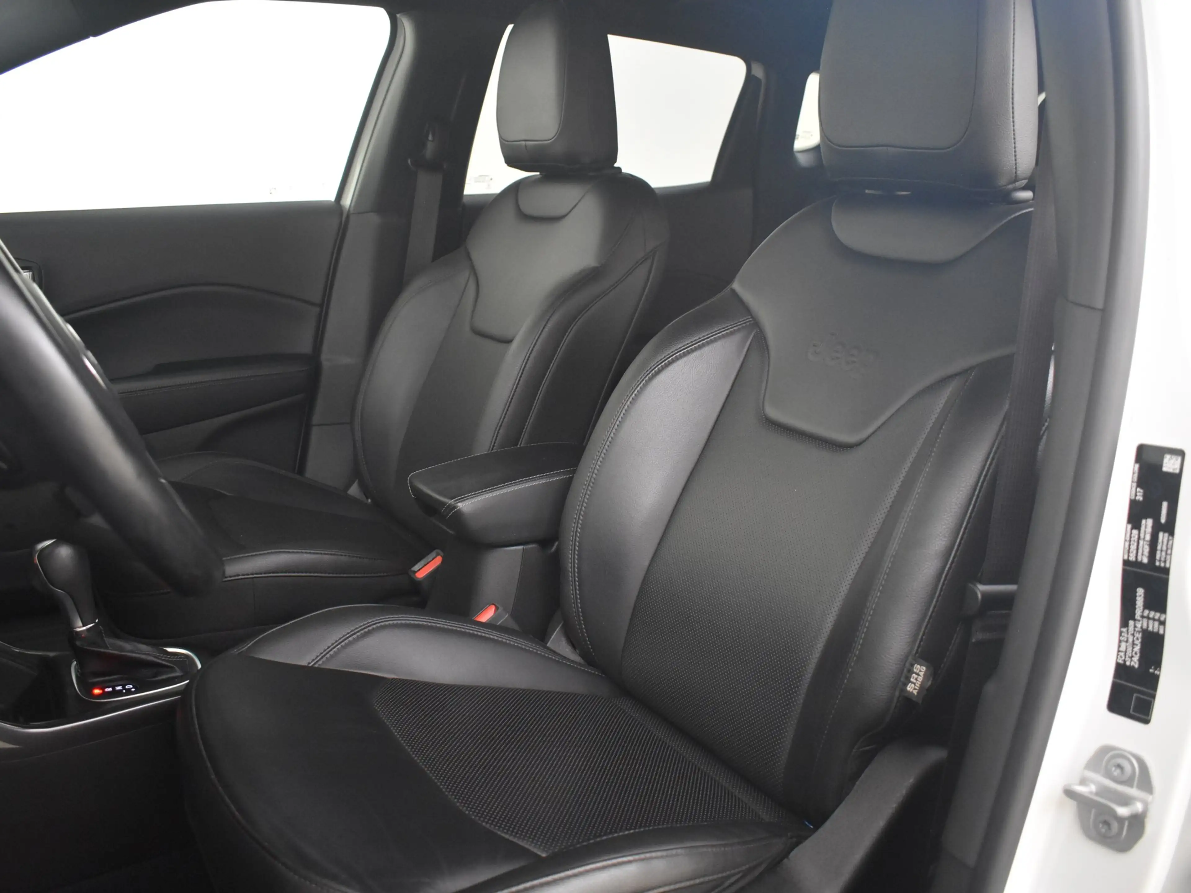 Jeep Compass 1.3T S l Leder l Elektr. Stoel verstelling l Stoel — photo 8
