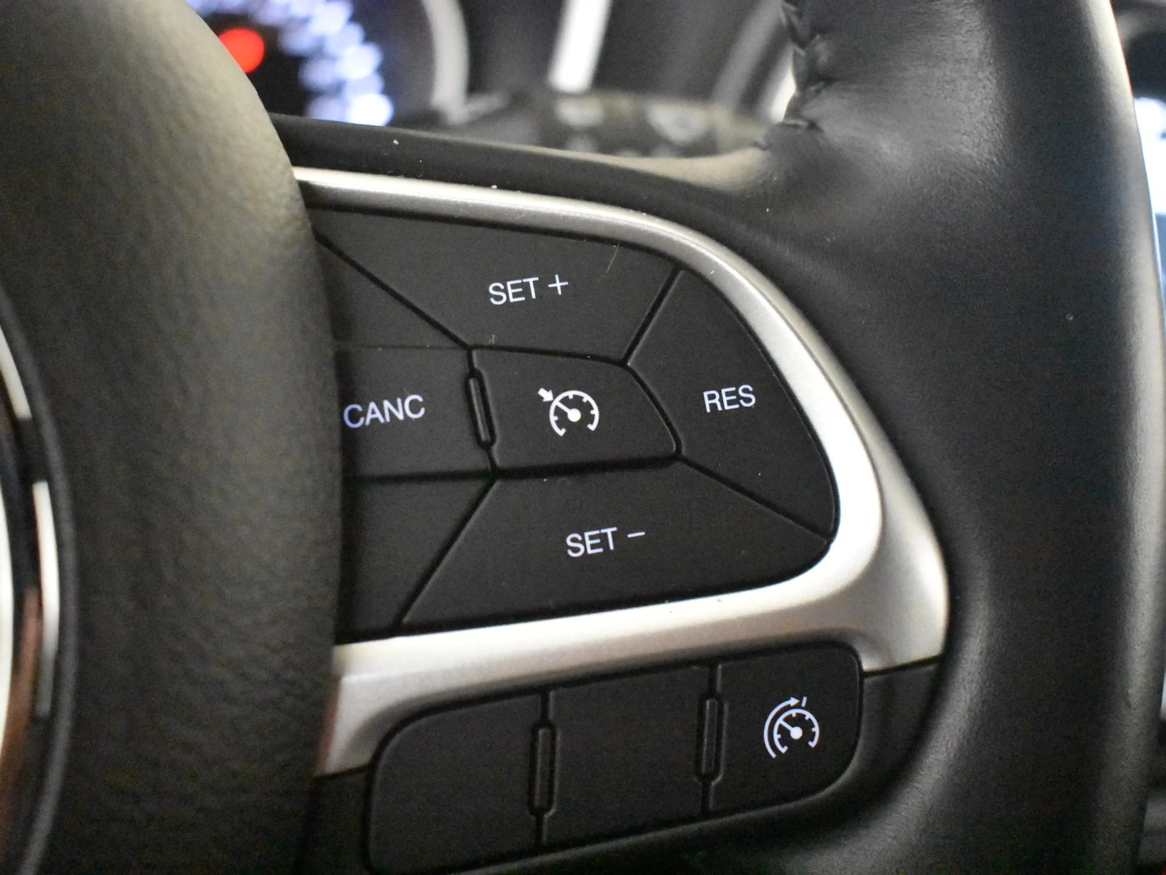 Jeep Compass 1.3T S l Leder l Elektr. Stoel verstelling l Stoel — photo 20