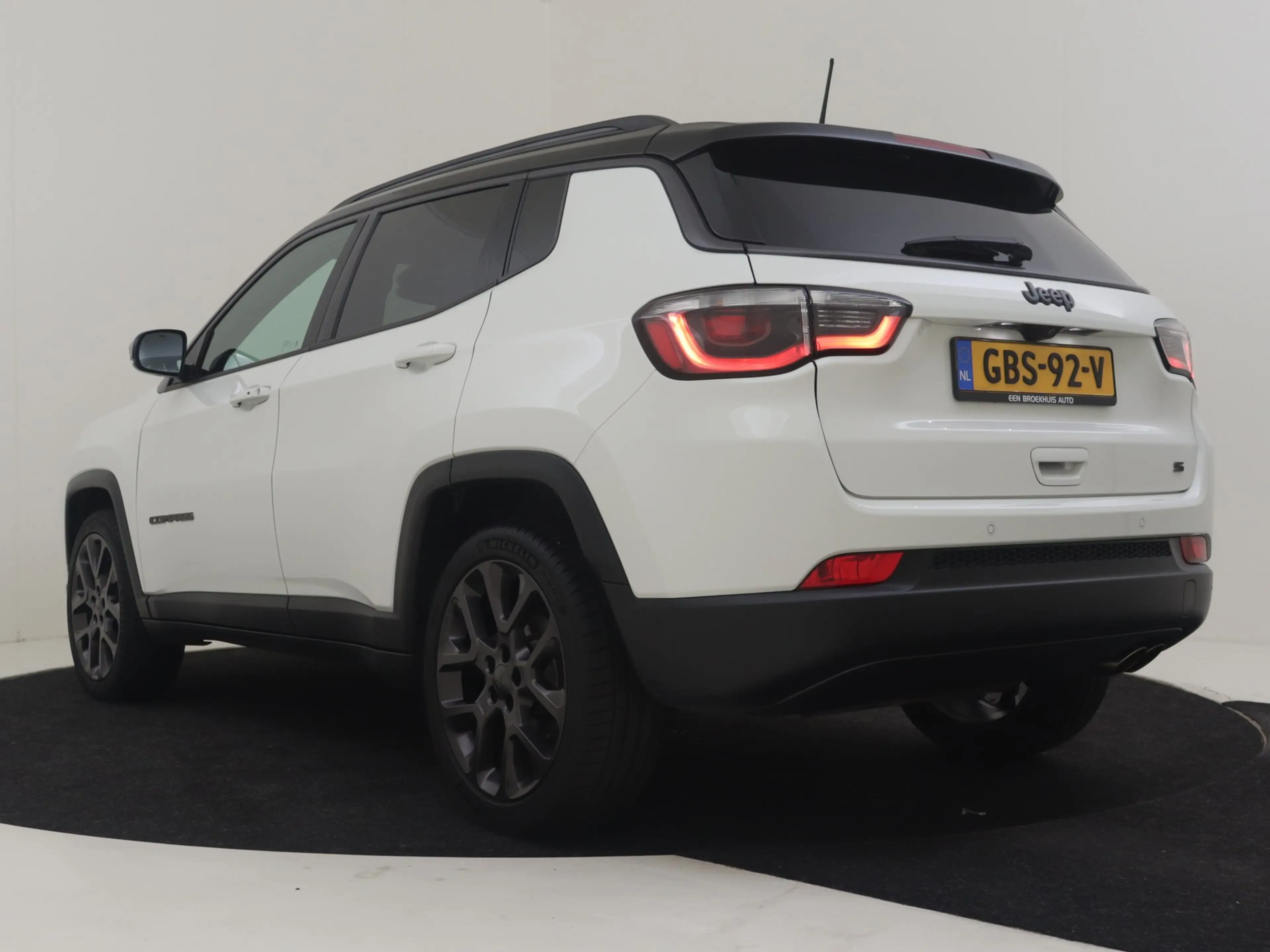 Jeep Compass 1.3T S l Leder l Elektr. Stoel verstelling l Stoel — photo 13