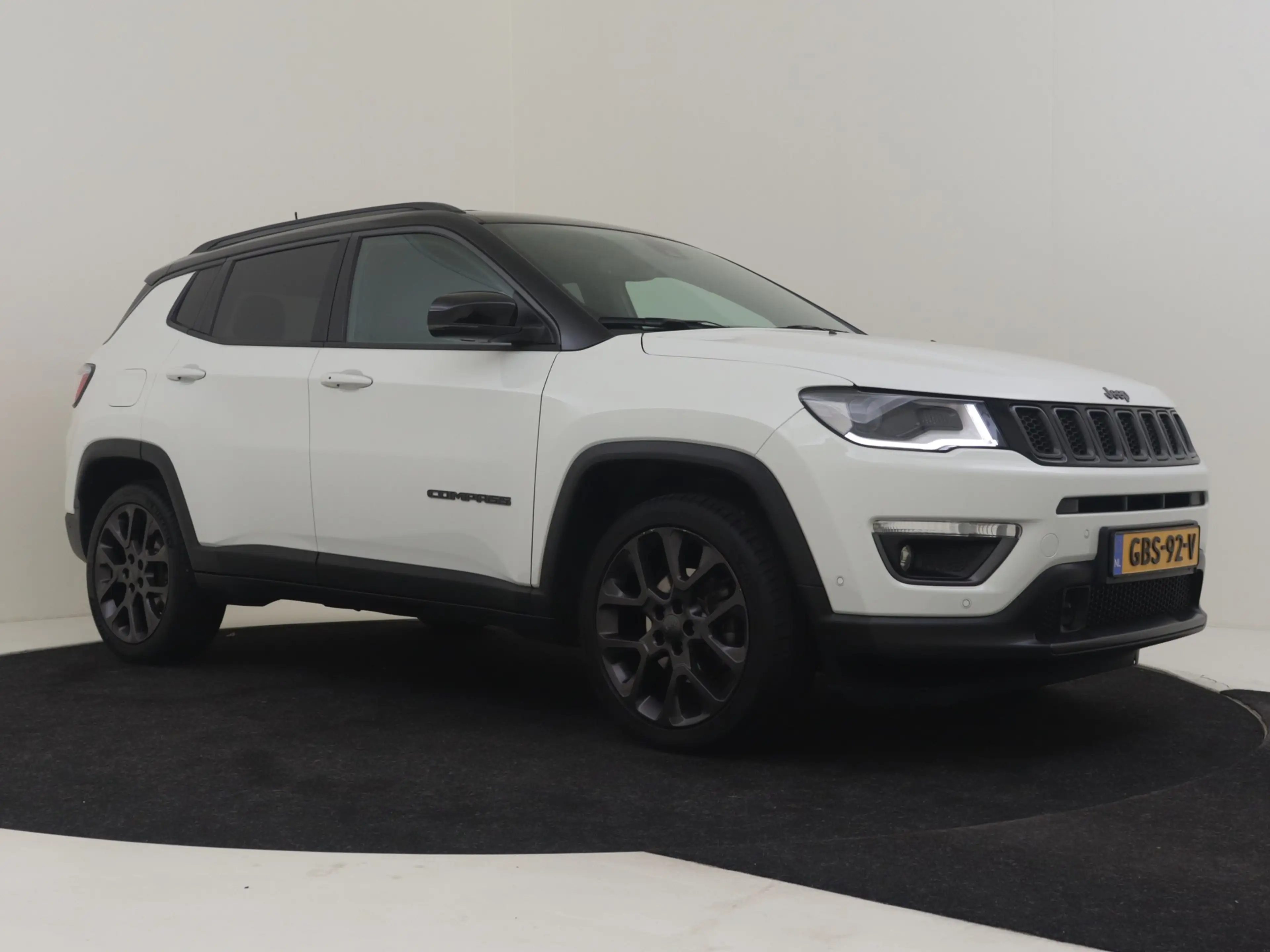 Jeep Compass 1.3T S l Leder l Elektr. Stoel verstelling l Stoel — photo 34