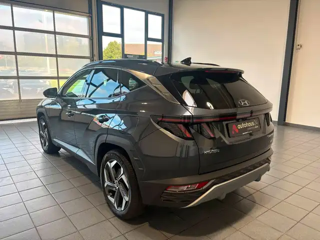 Hyundai Tucson view 4