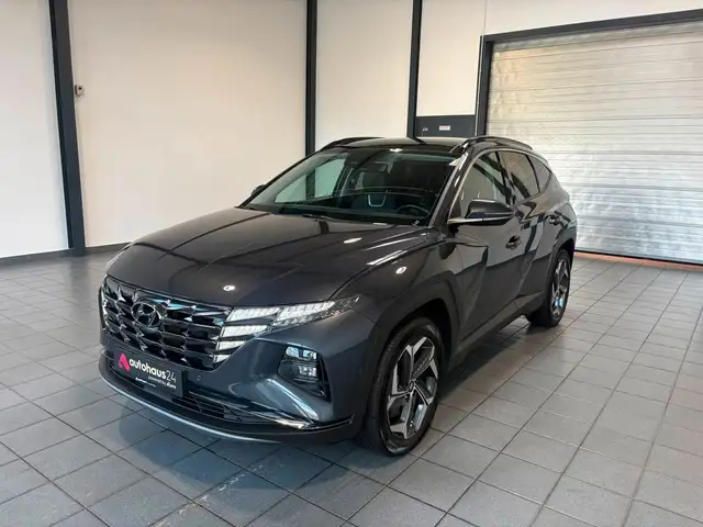 Hyundai Tucson view 3