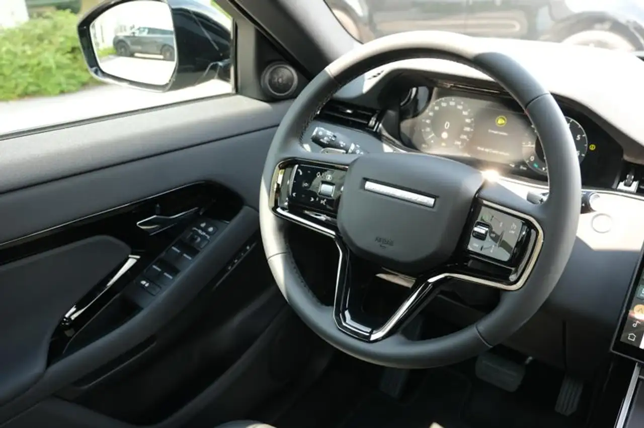 Land Rover Range Rover Evoque 2026 — фото 14
