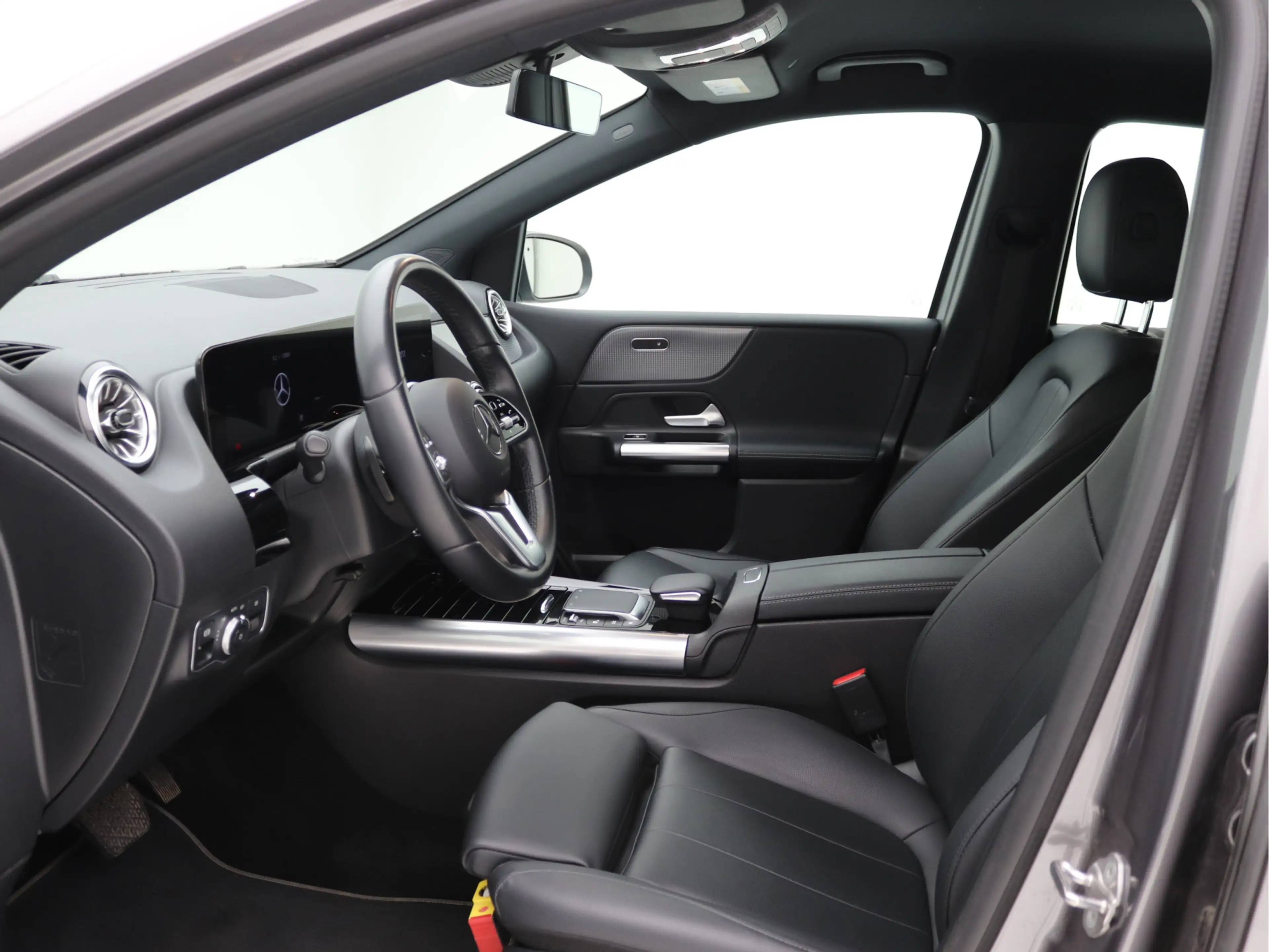 Mercedes-Benz B 250 e Business Line Camera, Carplay, Sfeer, Stoelverwa — photo 10