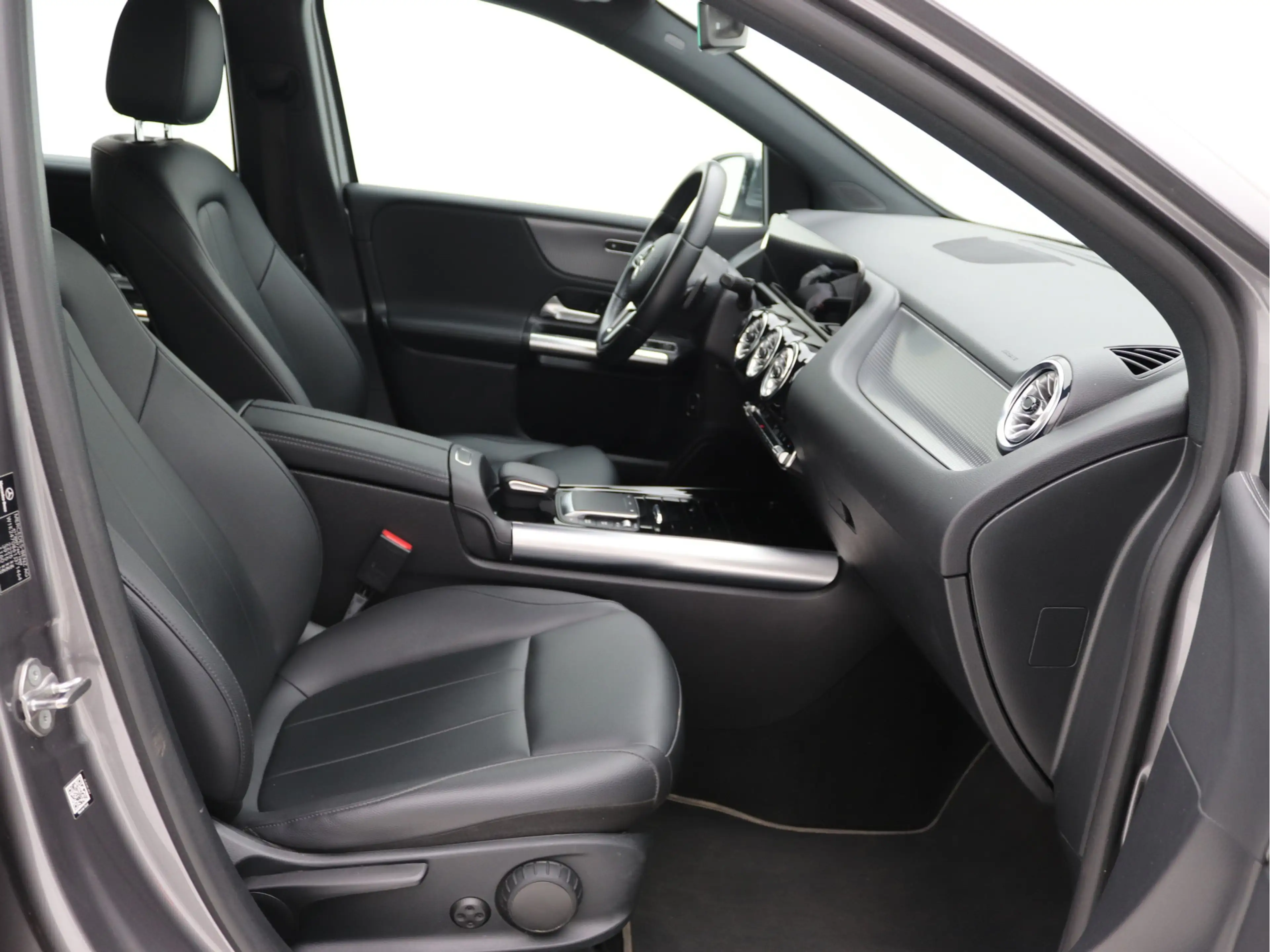 Mercedes-Benz B 250 e Business Line Camera, Carplay, Sfeer, Stoelverwa — photo 11