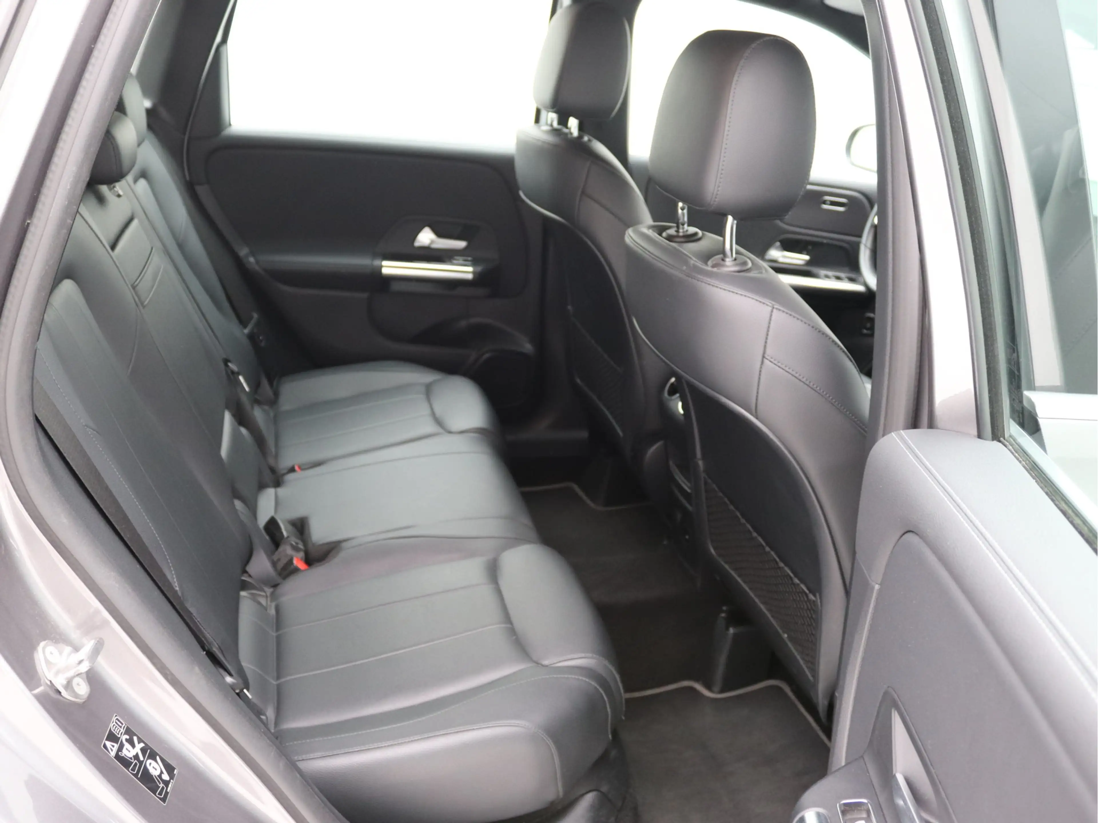 Mercedes-Benz B 250 e Business Line Camera, Carplay, Sfeer, Stoelverwa — photo 13