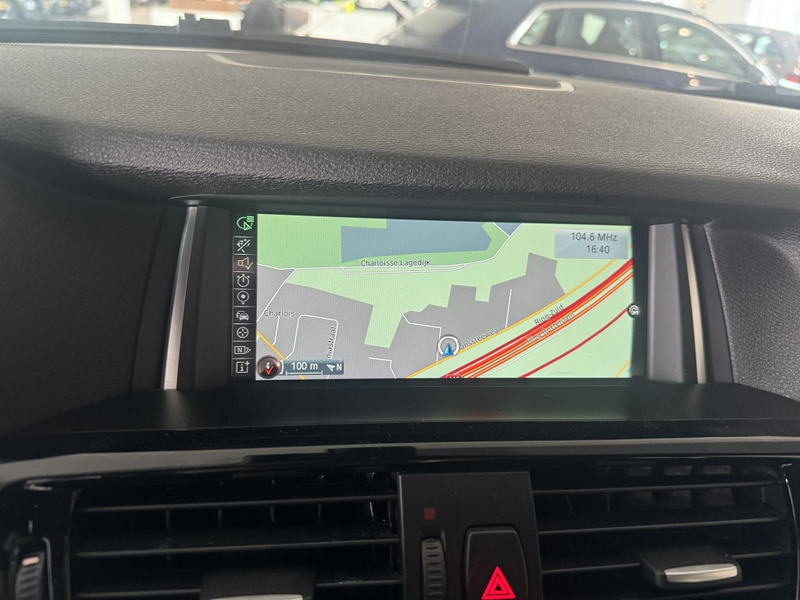 BMW X4 xDrive28i High Exec. — photo 9