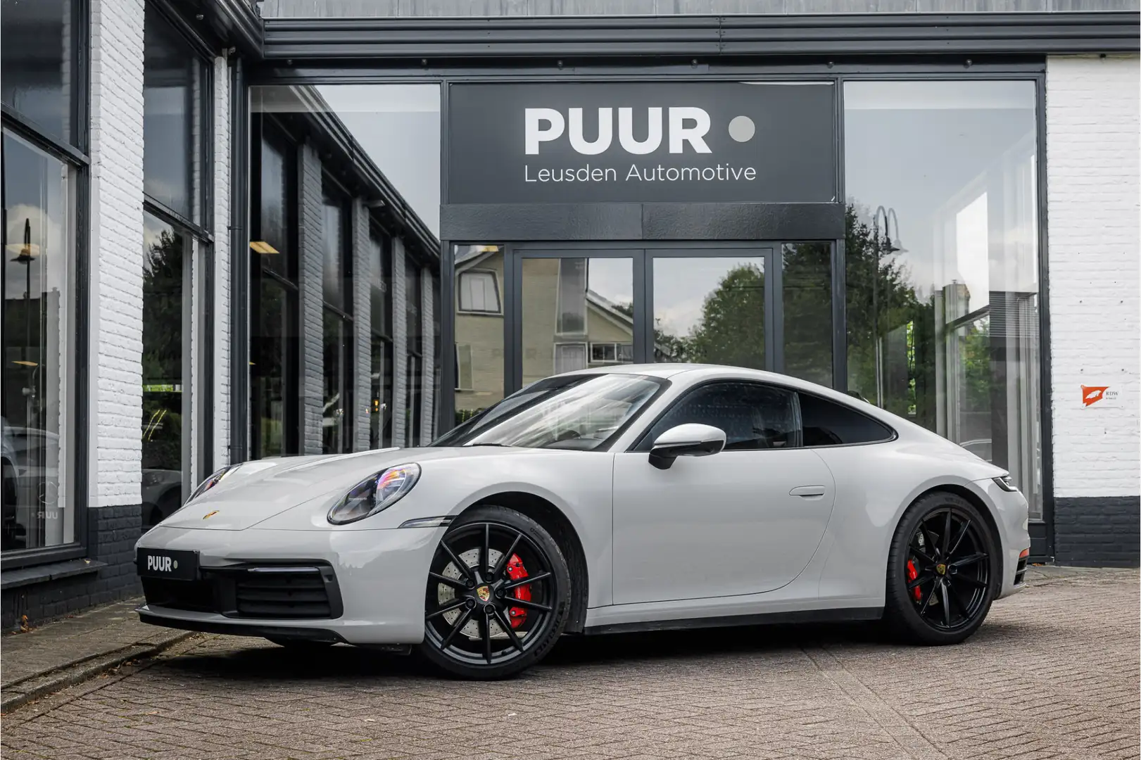 Porsche 992 3.0 Carrera S Sport Chrono Sportuitlaat - Kreide - Gris - 1