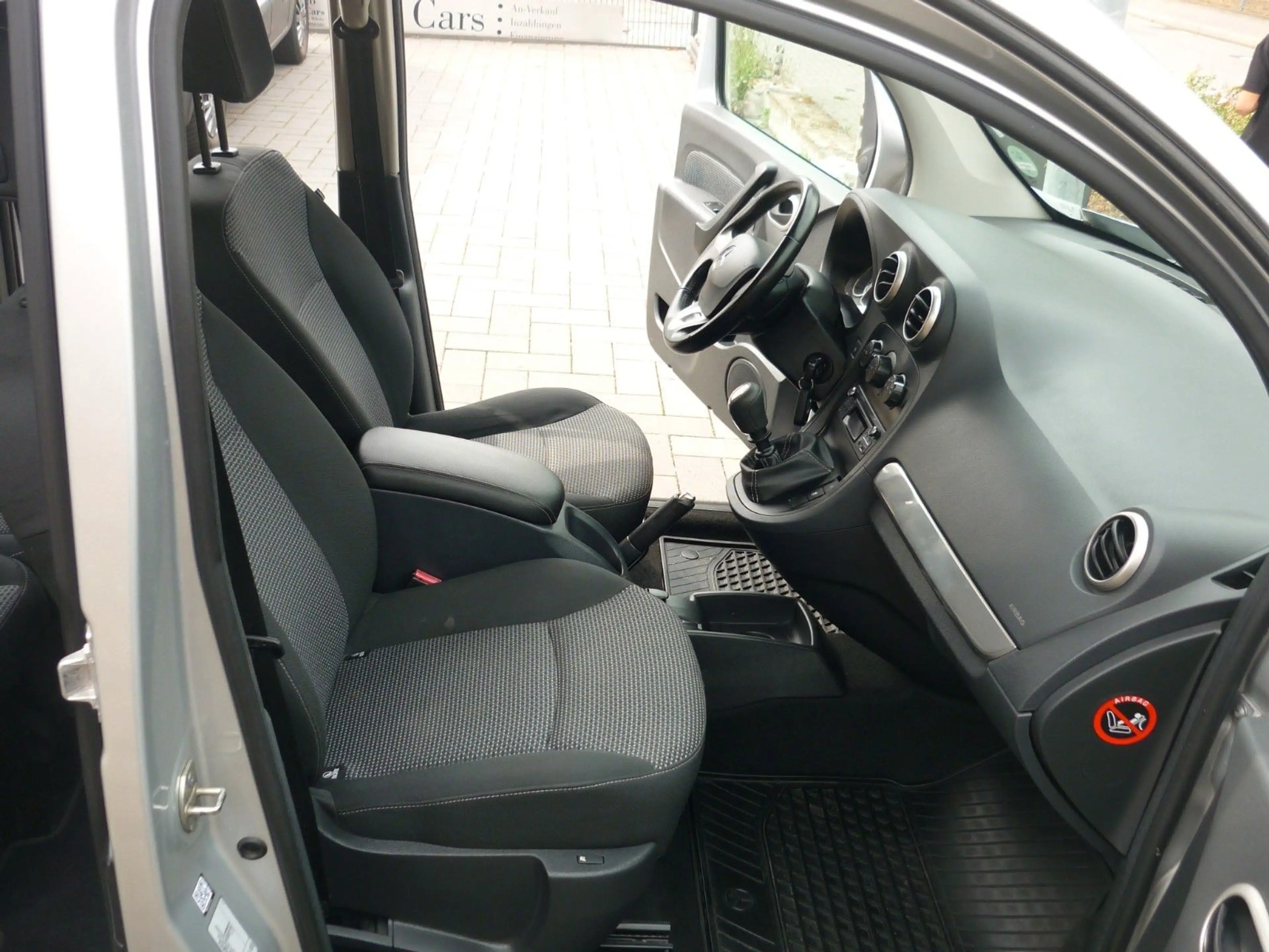 Mercedes-Benz Citan CITAN KOMBI 111 CDI EXTRALANG+EDITION+7 SITZER+ — photo 5