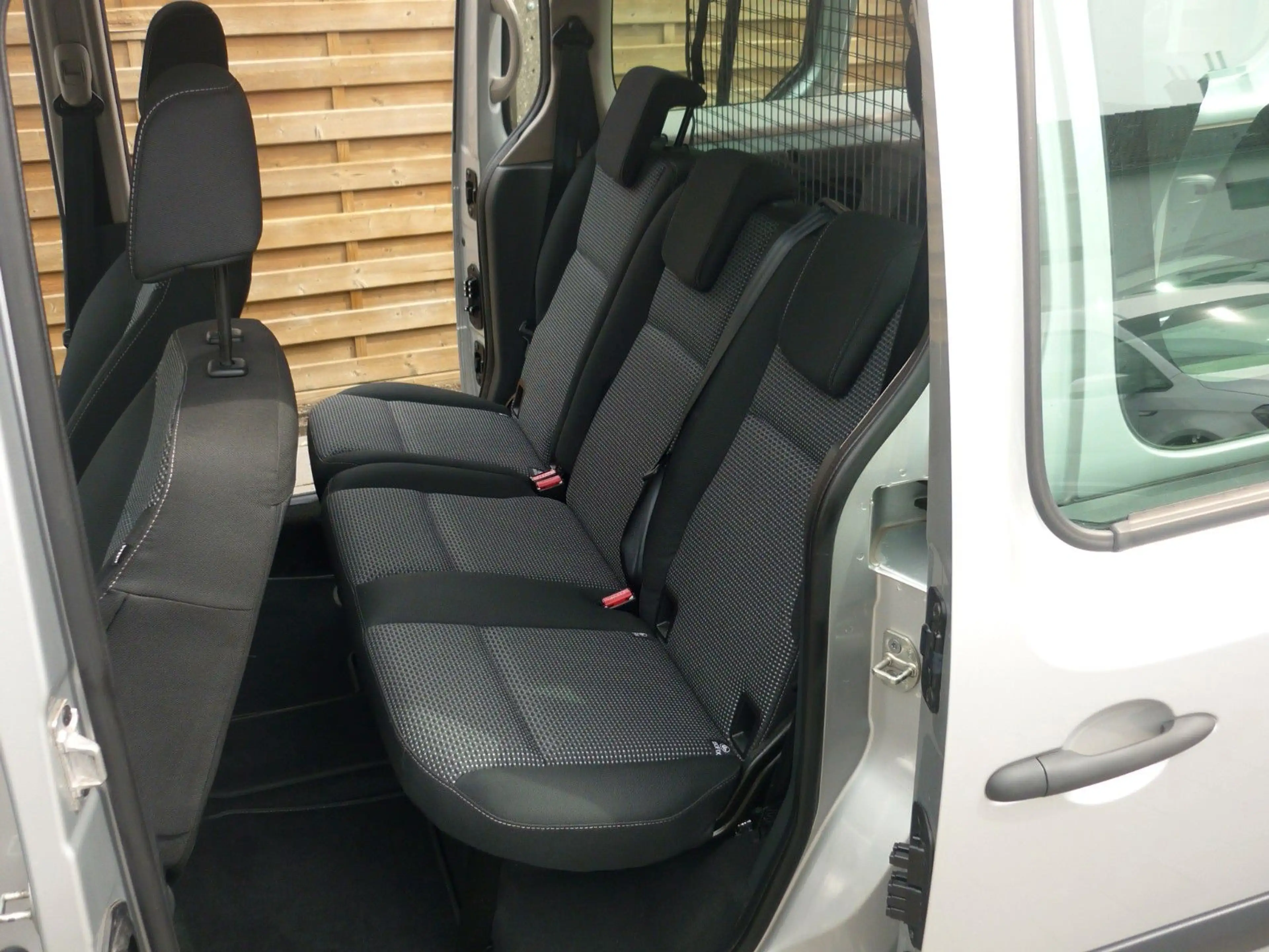 Mercedes-Benz Citan CITAN KOMBI 111 CDI EXTRALANG+EDITION+7 SITZER+ — photo 9