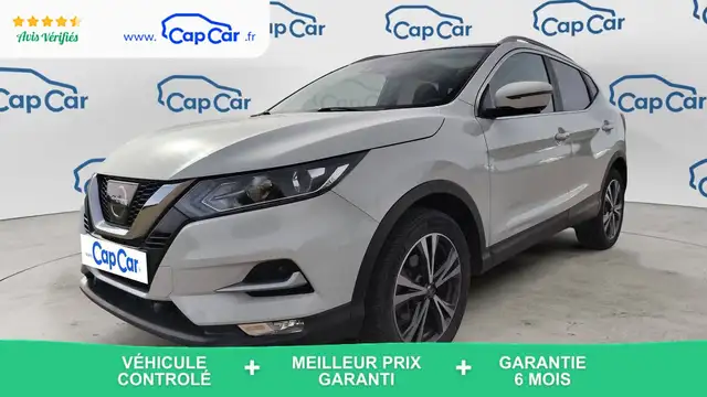2018 Nissan Qashqai in White for sale
