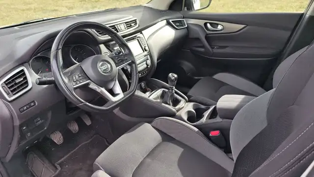 Nissan Qashqai view 8