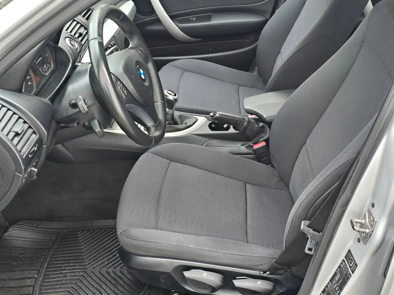 BMW 116 116d Top – Bild 9