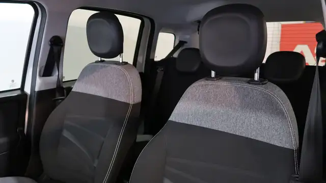 Fiat Panda view 5