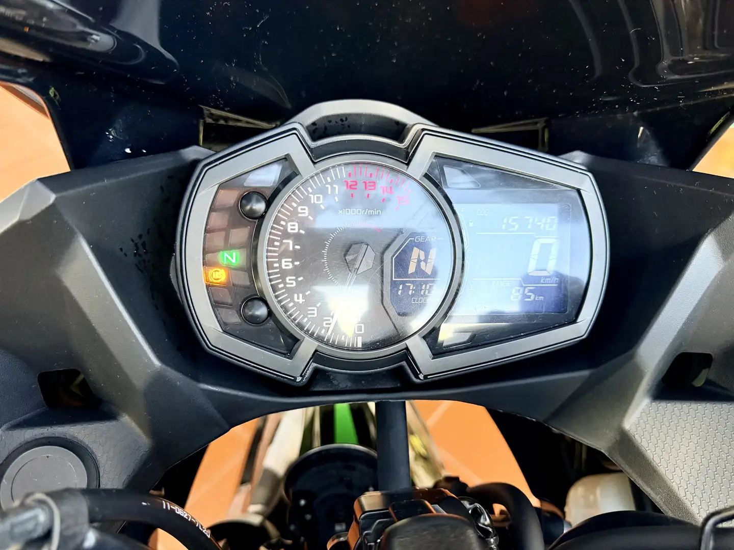 Kawasaki Ninja 400 - 2