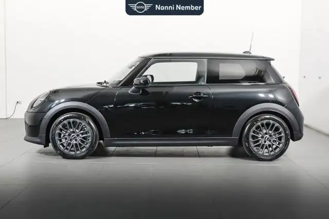 MINI Hatch view 8