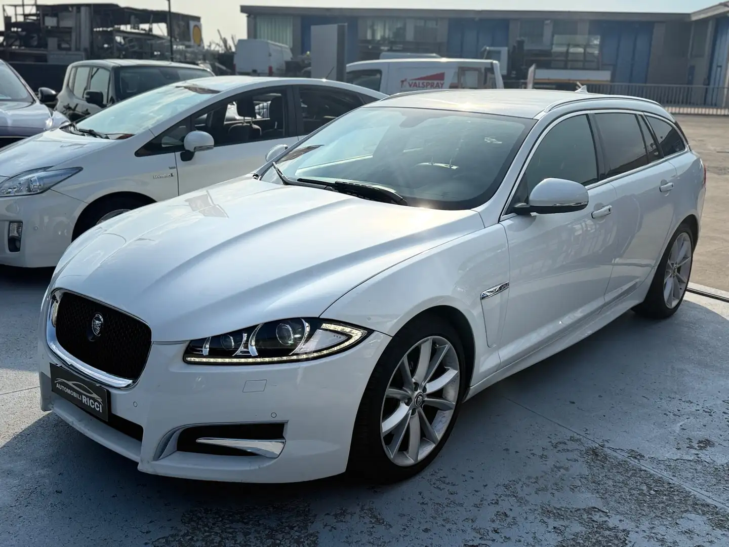 Jaguar XF Sportbrake 2.2 D 200 CV Premium Luxury Bianco - 1