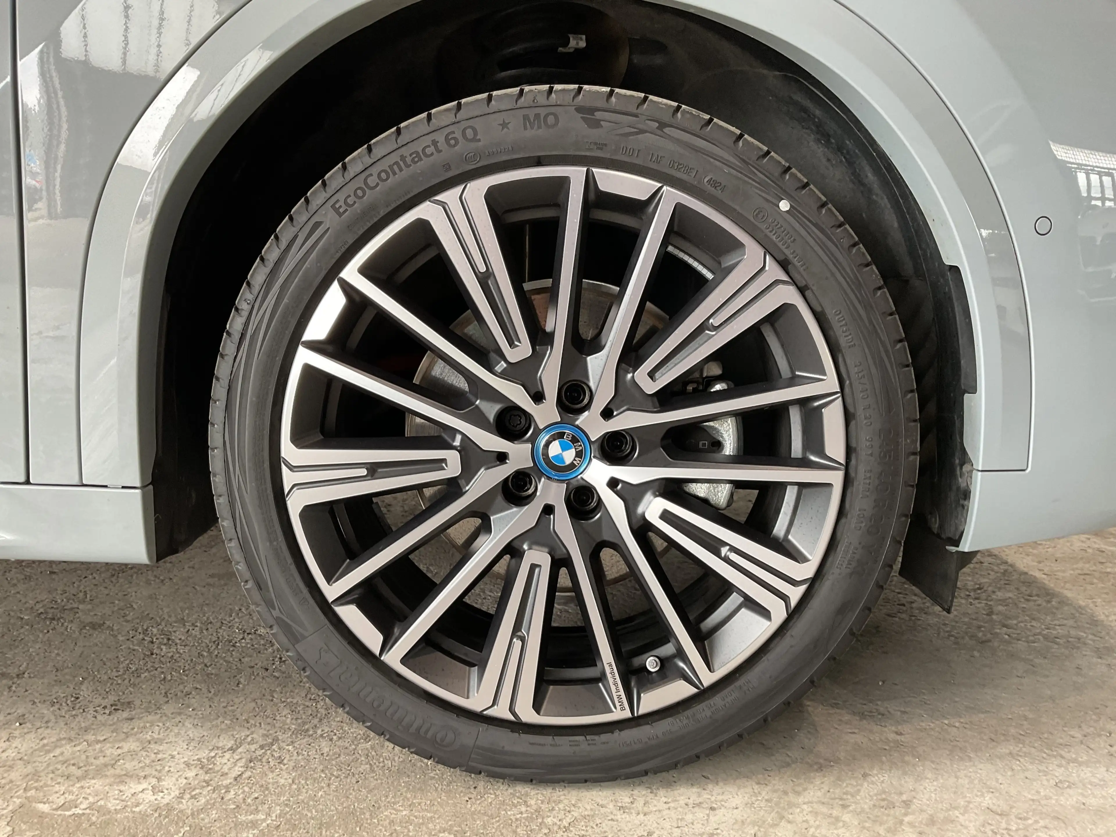 BMW iX2 xDrive30 |M Sportpaket |Aktivsitz |20" BMW Individ — photo 12