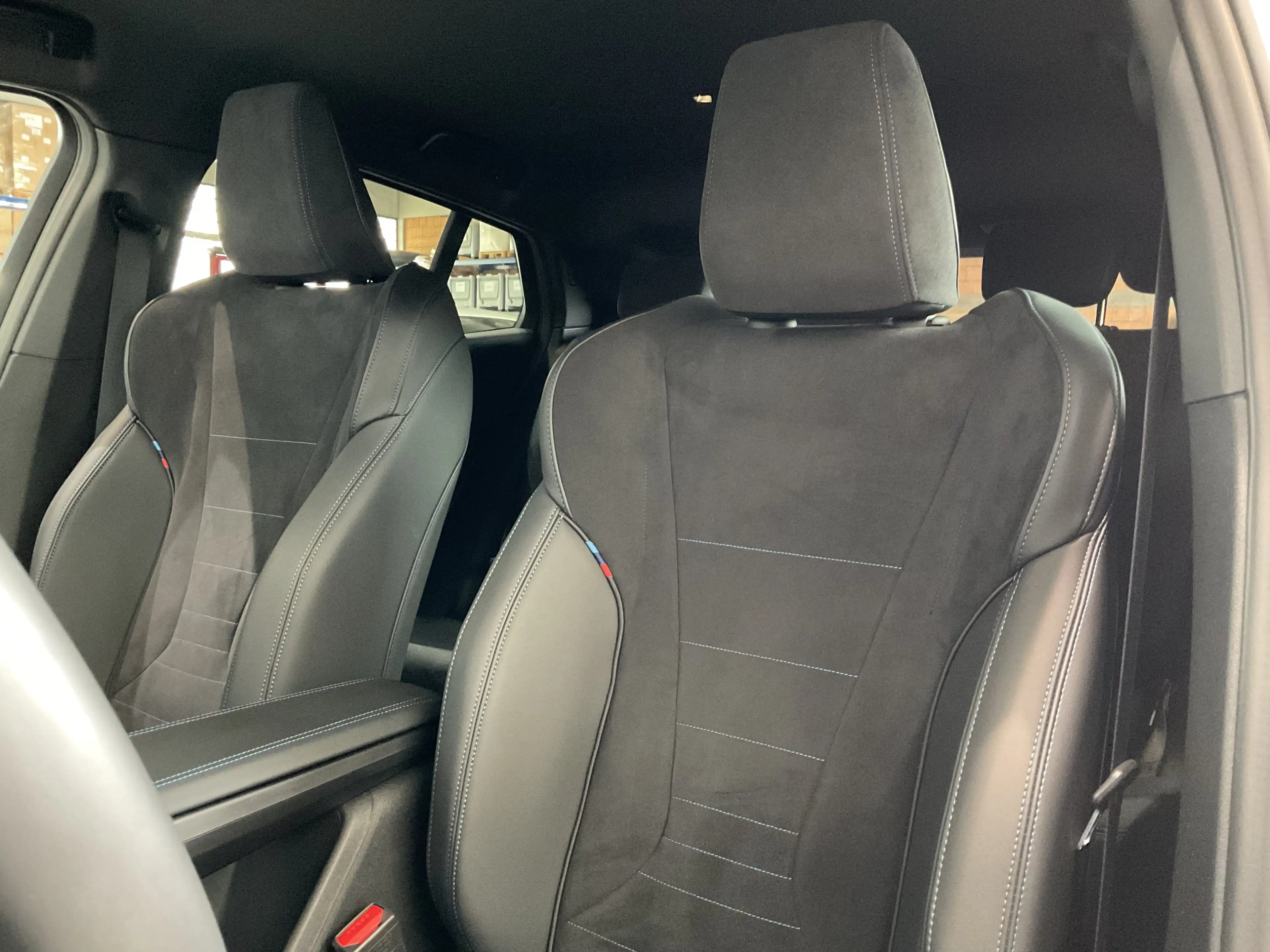 BMW iX2 xDrive30 |M Sportpaket |Aktivsitz |20" BMW Individ — photo 8