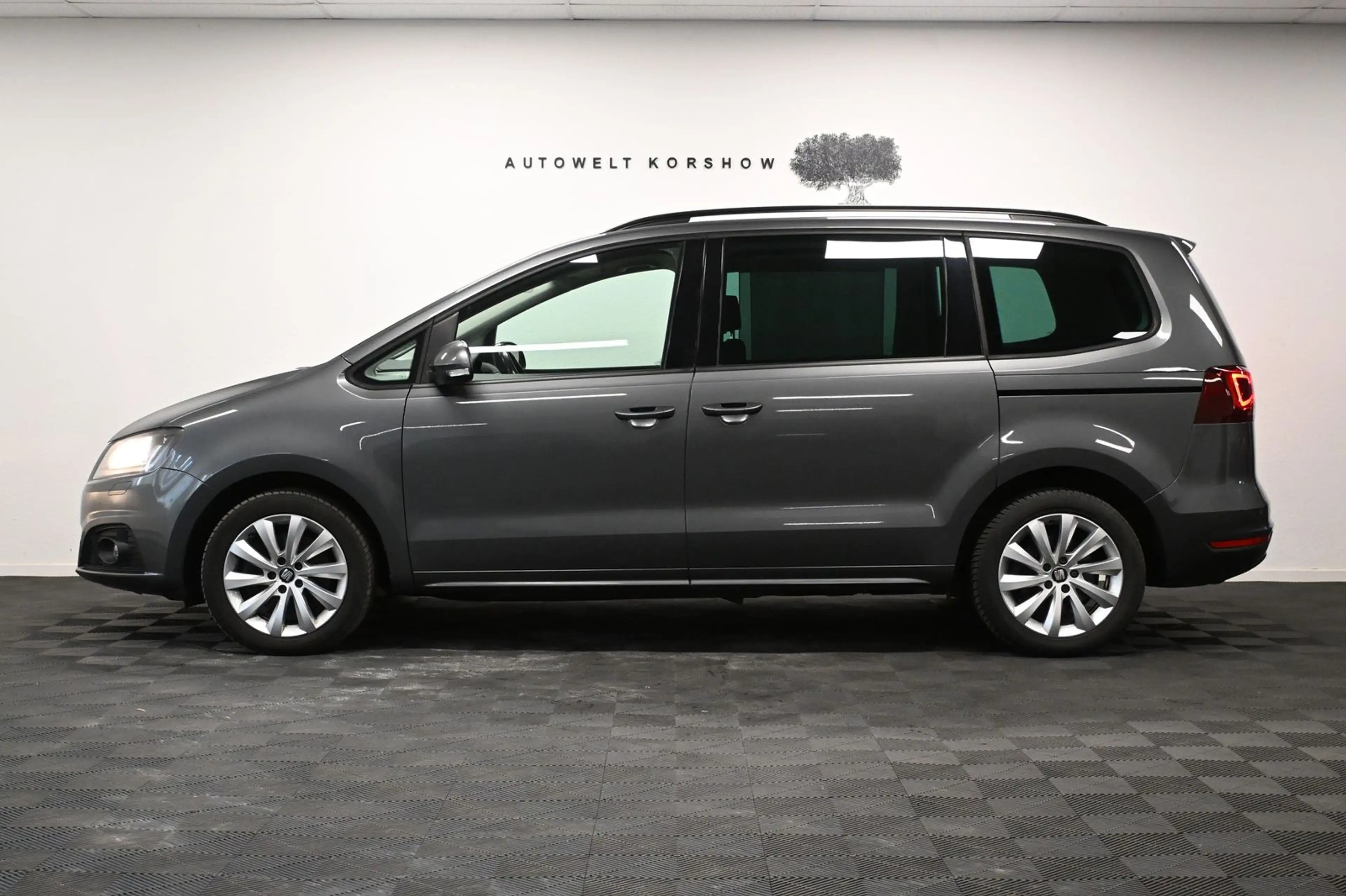 SEAT Alhambra Style *7-SITZER *AHK*KAMERA*PDC*3-ZONEN — photo 7