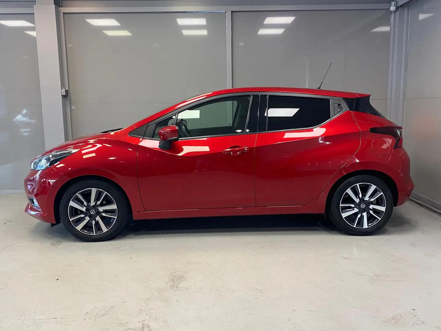 Nissan Micra 0.9 IG-T N-Connecta | NAVI | CLIMA | CAMERA | TREK Rood - 2