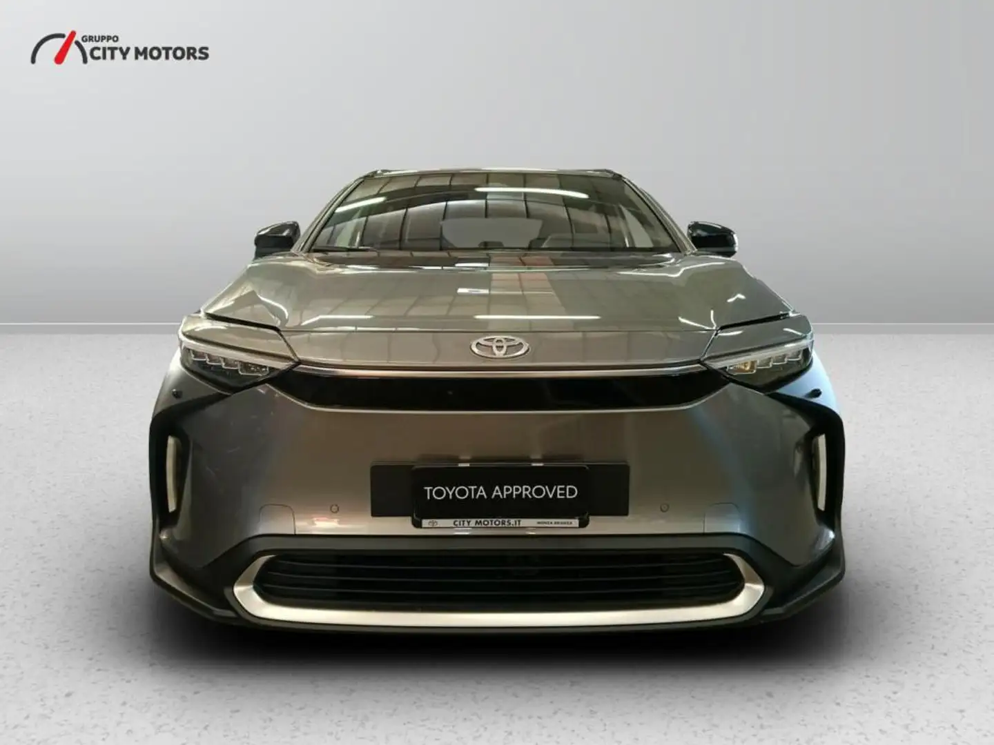 Toyota bZ4X ev First Edition awd 218cv Grijs - 2