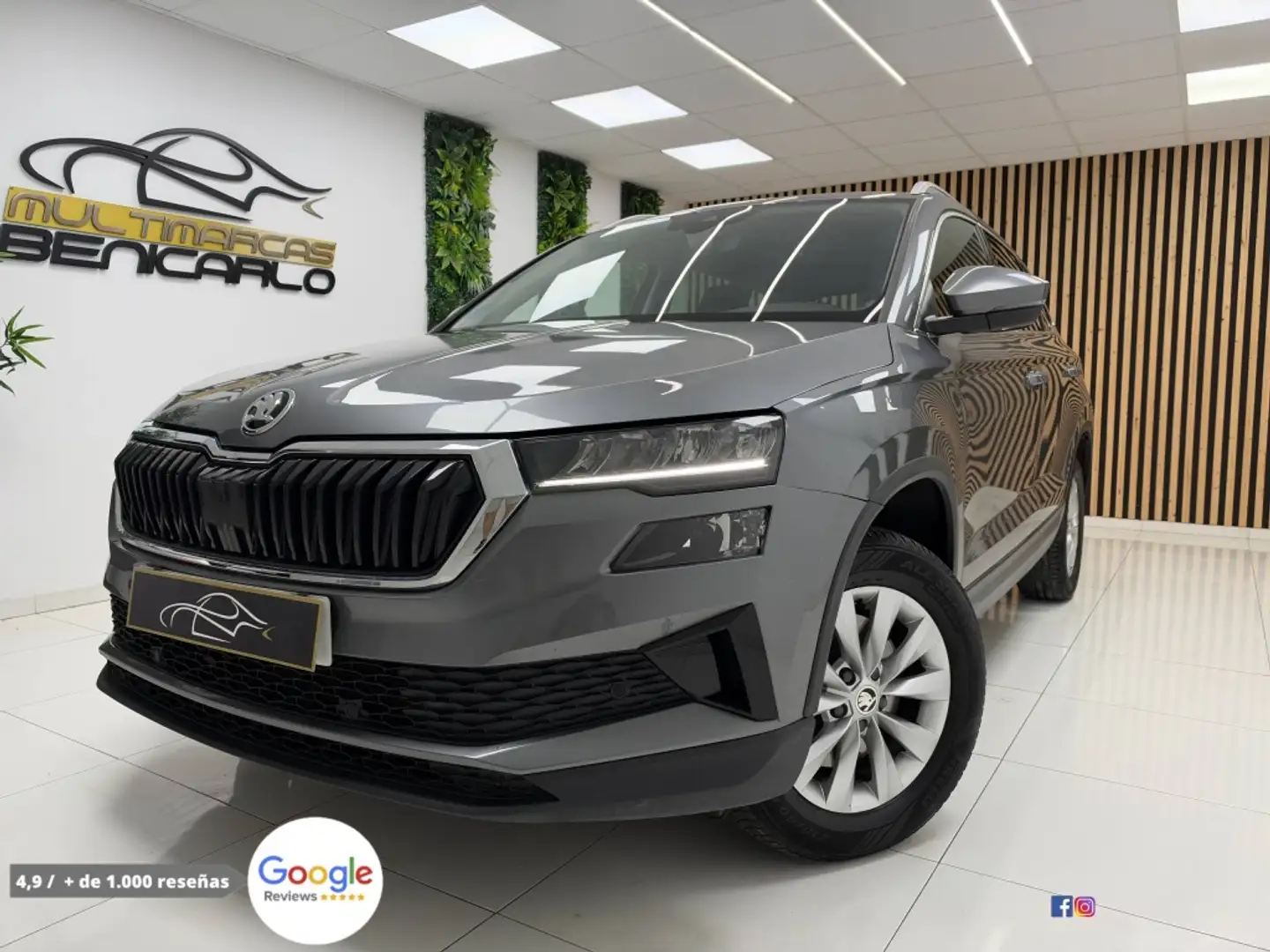 Skoda Karoq 1.5 TSI Ambition ACT DSG 110KW Gris - 2