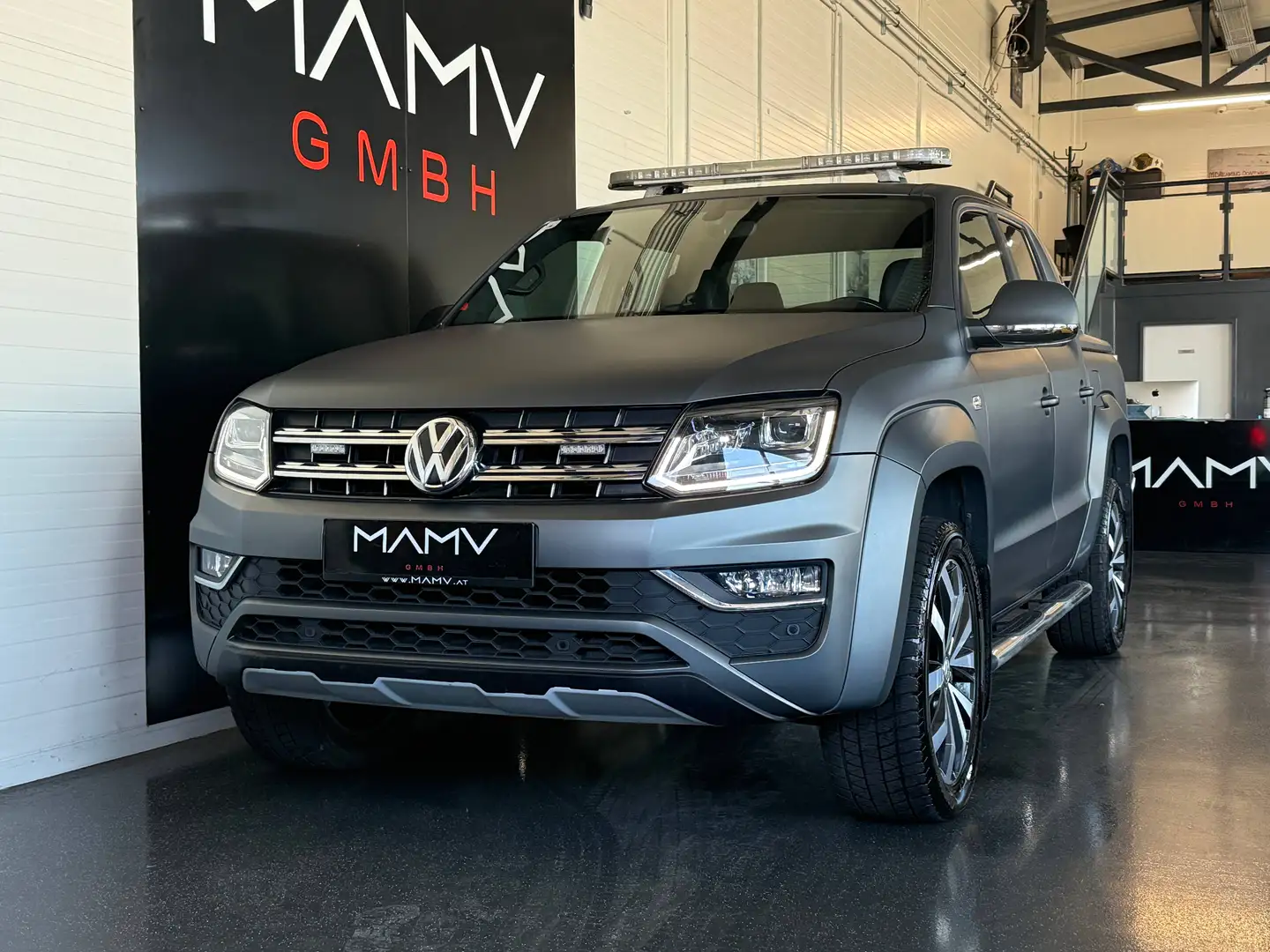 Volkswagen Amarok 3,0TDI DSG Aventura 4Motion DoubleCab AHK 3,5t Grau - 1