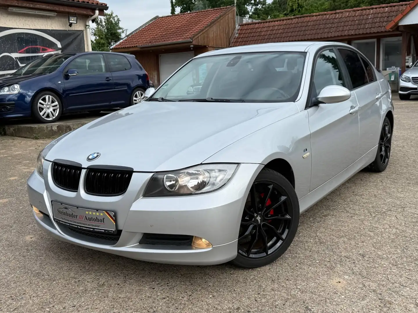 BMW 318 318d M-Performance/Technik Серебристый - 1