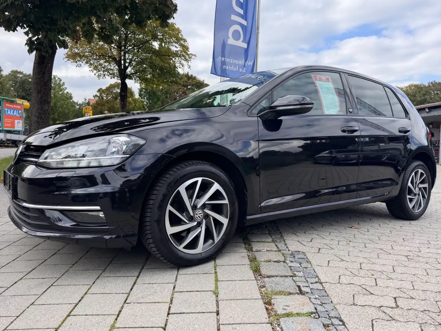 Volkswagen Golf VII Lim. 1,6 TDI Sound NAVI ALU PDC Noir - 1