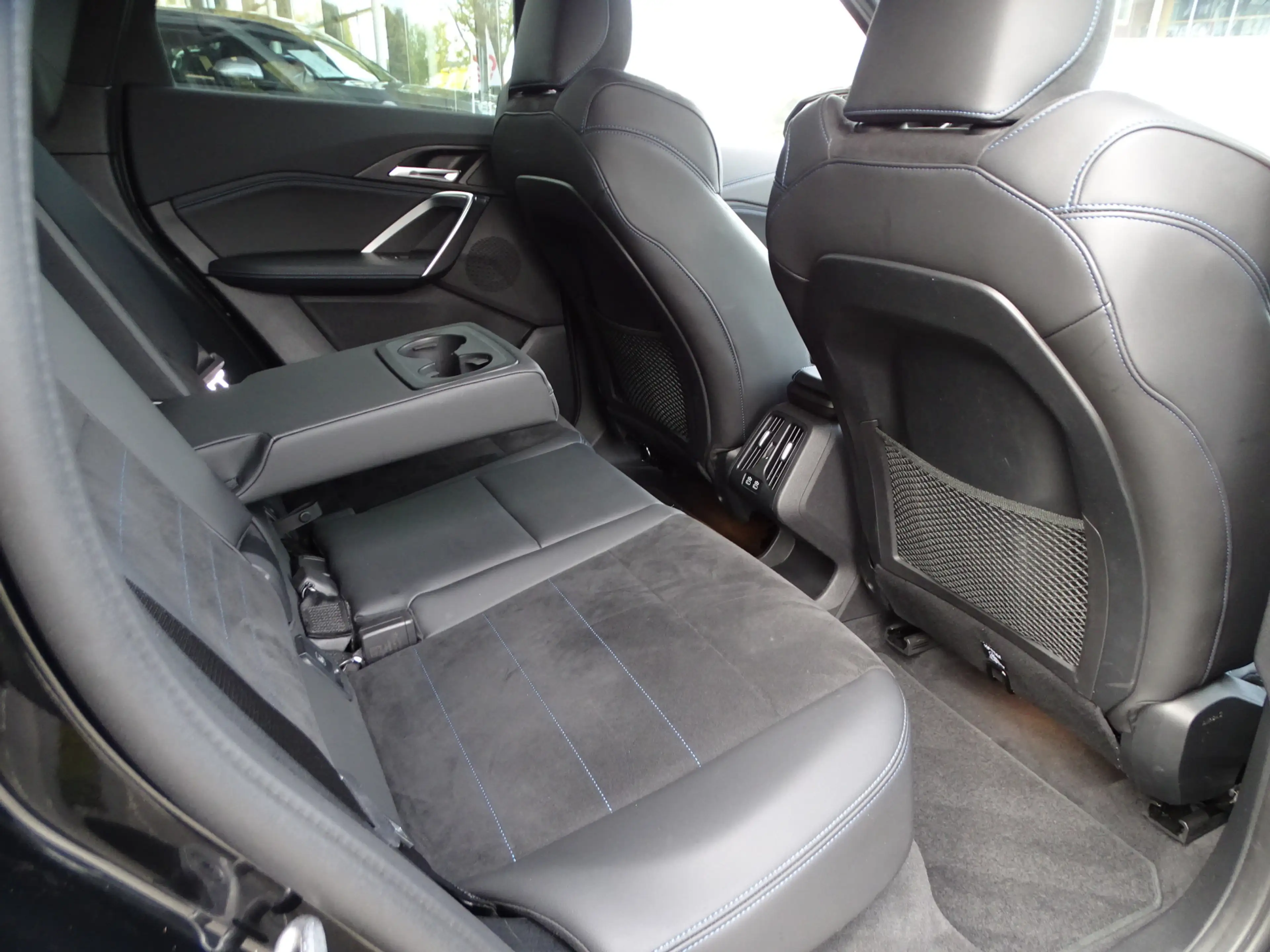 BMW X1 xDrive25e M Sport Premium Pack Comfort Access Ada — photo 12